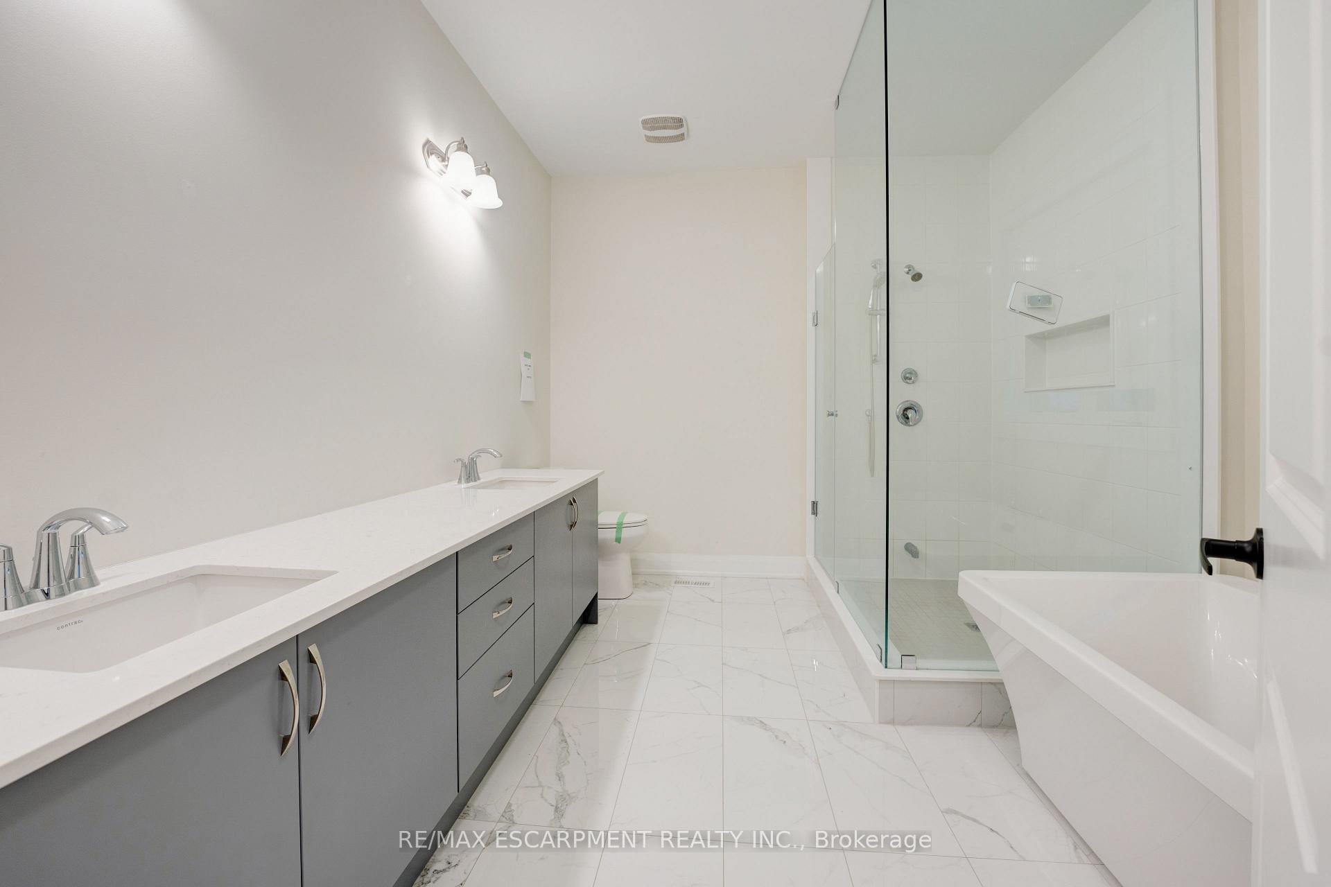 Photo 35 of 1156 Skyridge Boulevard, Pickering, Rural Pickering — HOMEH