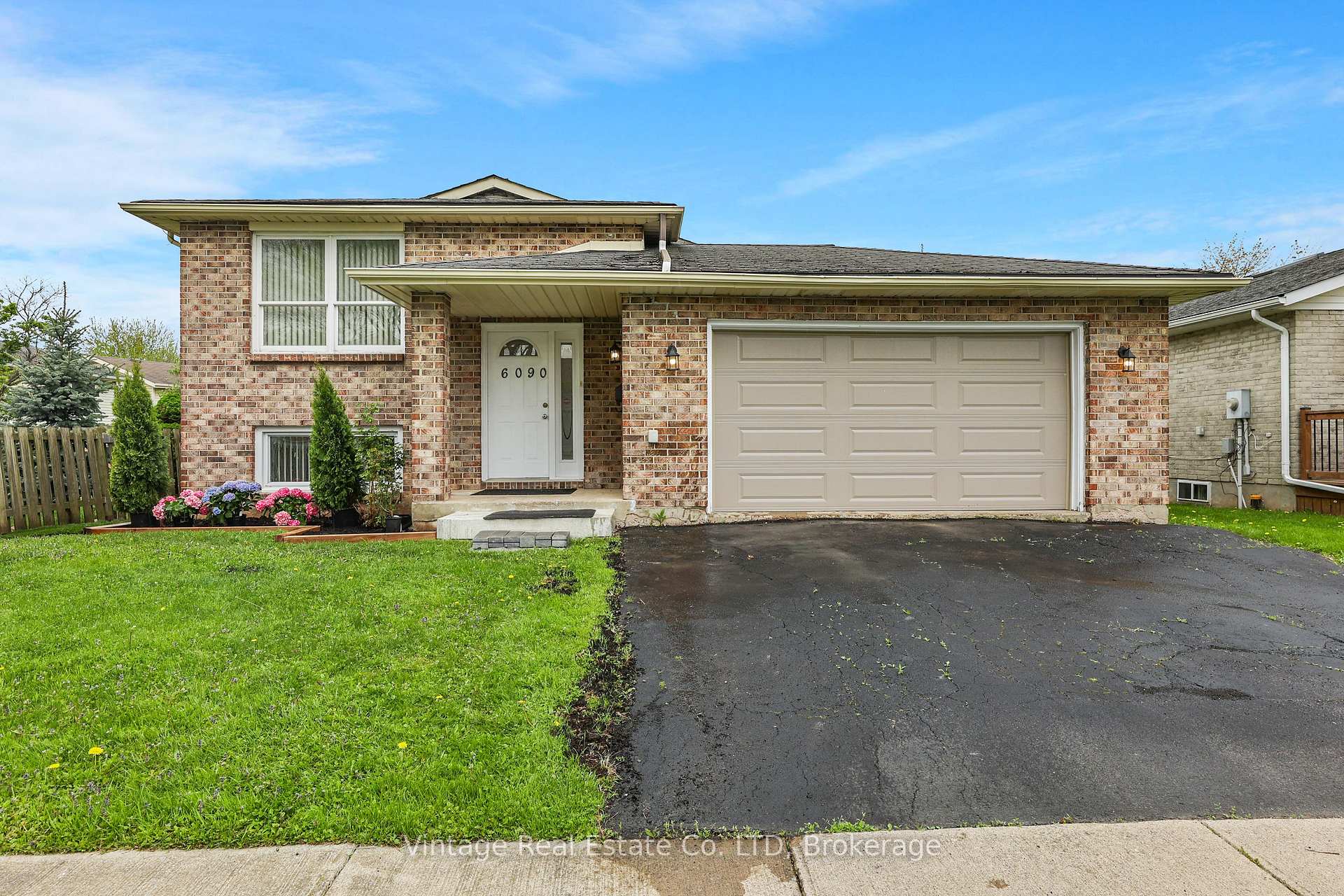 Front of 6090 Crimson Drive