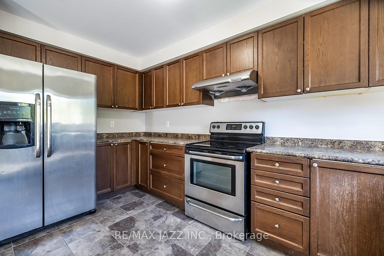 Photo 11 of 2305 Winlord Place, Oshawa, Windfields — HOMEH
