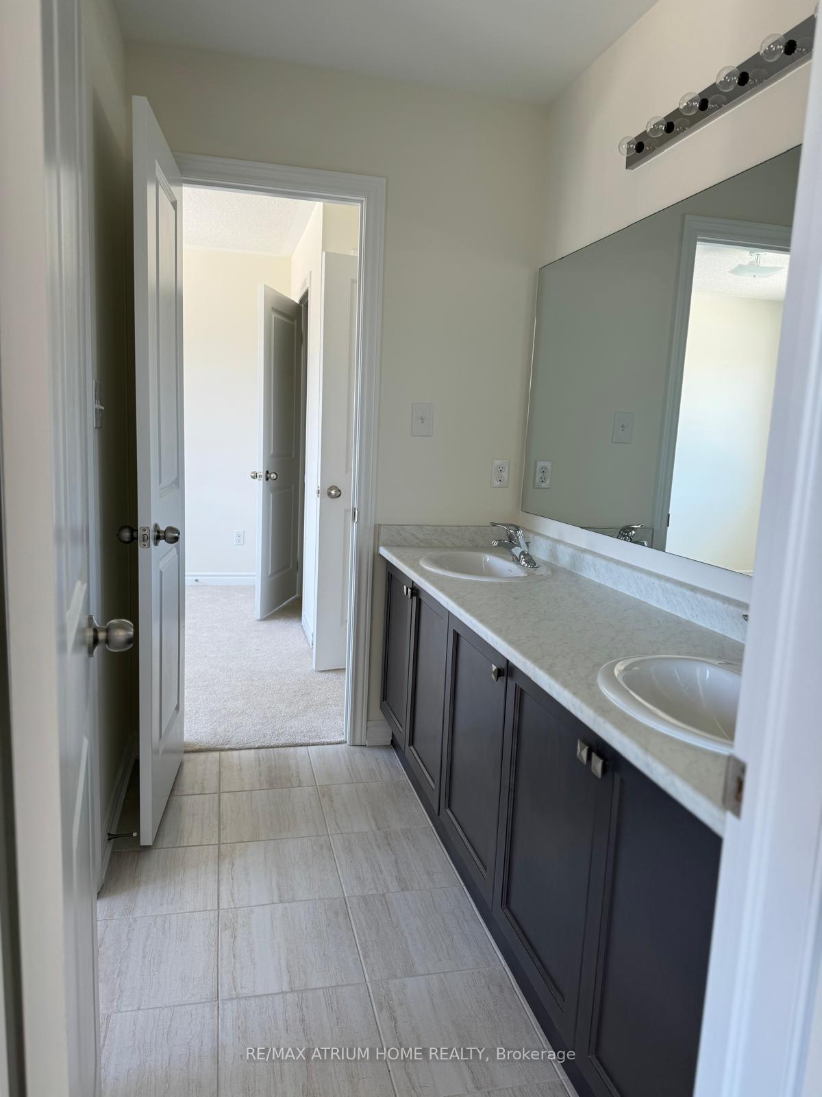 Photo 12 of 1124 Cameo Street, Pickering, Rural Pickering — HOMEH