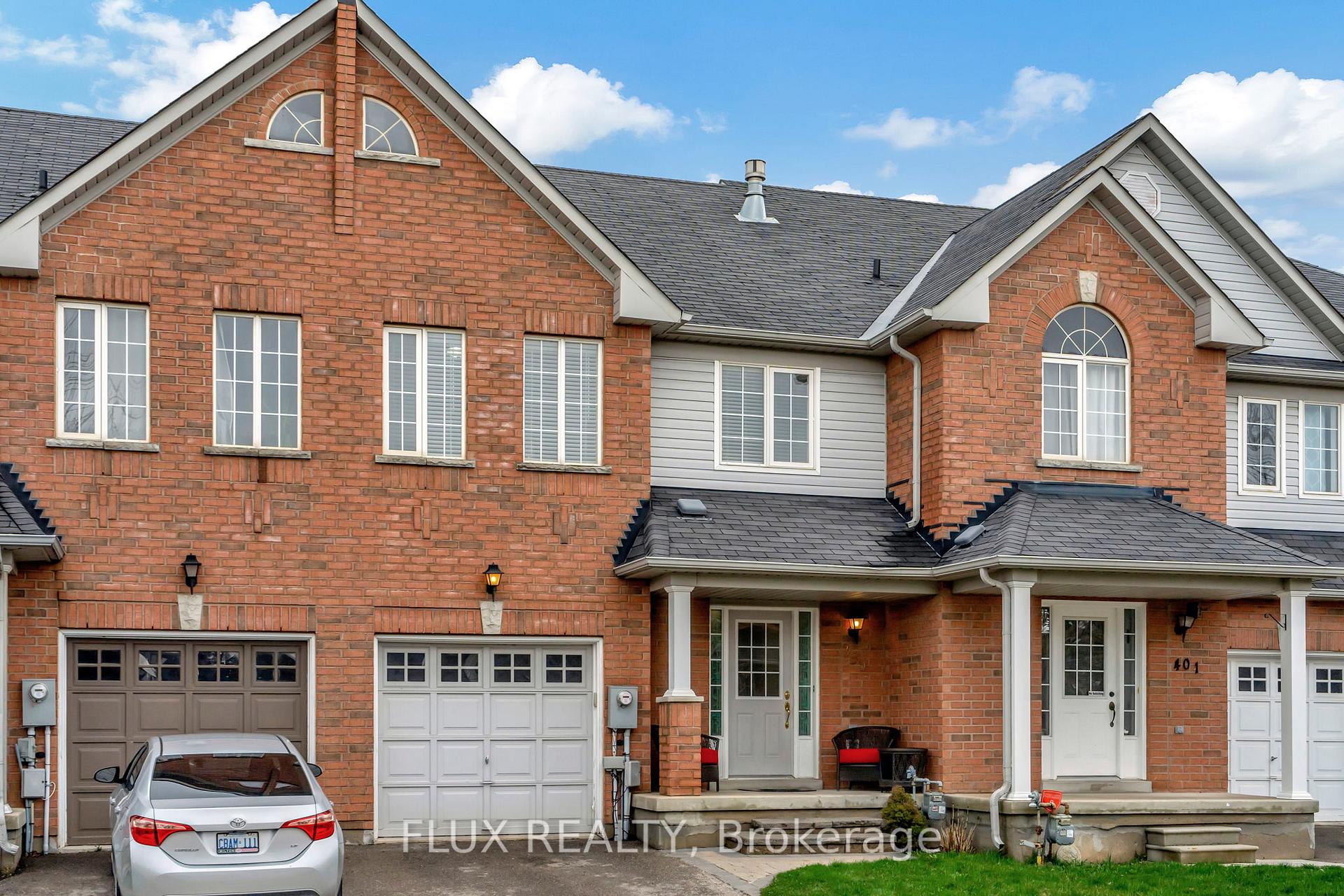 Photo 1 of 399 Hobbs Crescent, Milton, Clarke — HOMEH