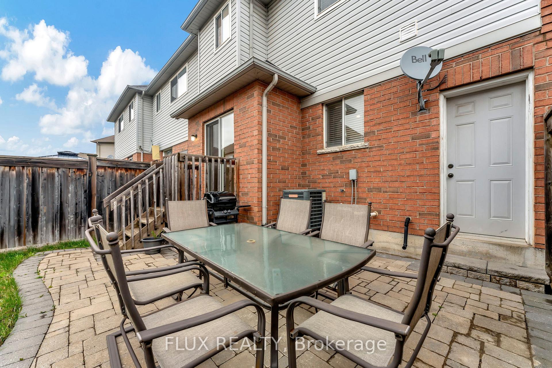 Photo 32 of 399 Hobbs Crescent, Milton, Clarke — HOMEH