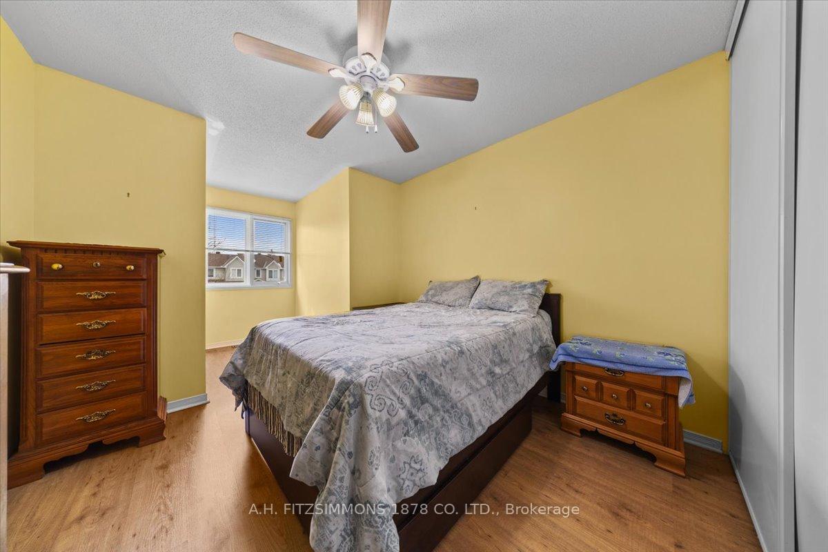 Photo 26 of 1909 Hennessy Crescent, Ottawa, Fallingbrook/Gardenway South — HOMEH