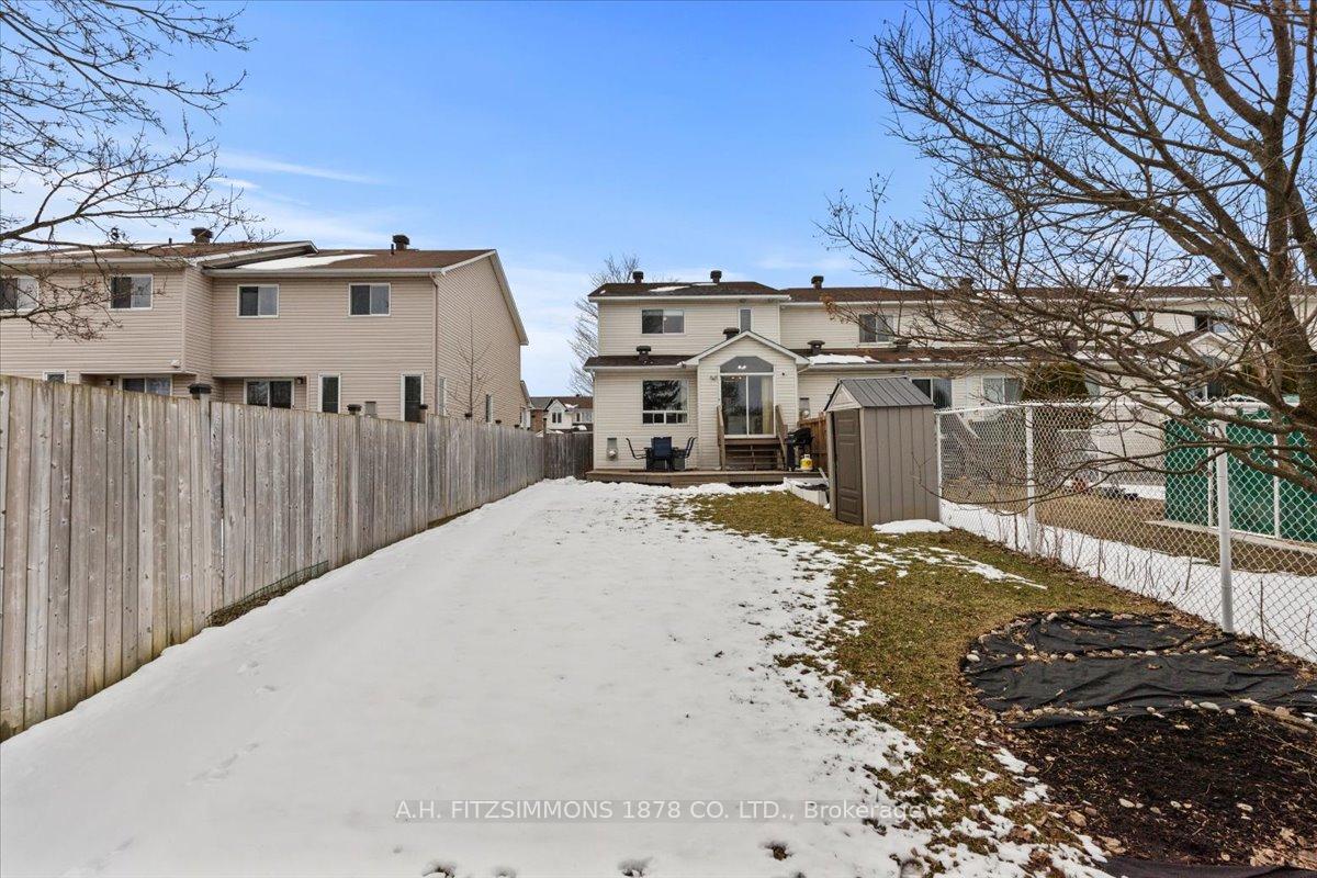 Photo 33 of 1909 Hennessy Crescent, Ottawa, Fallingbrook/Gardenway South — HOMEH
