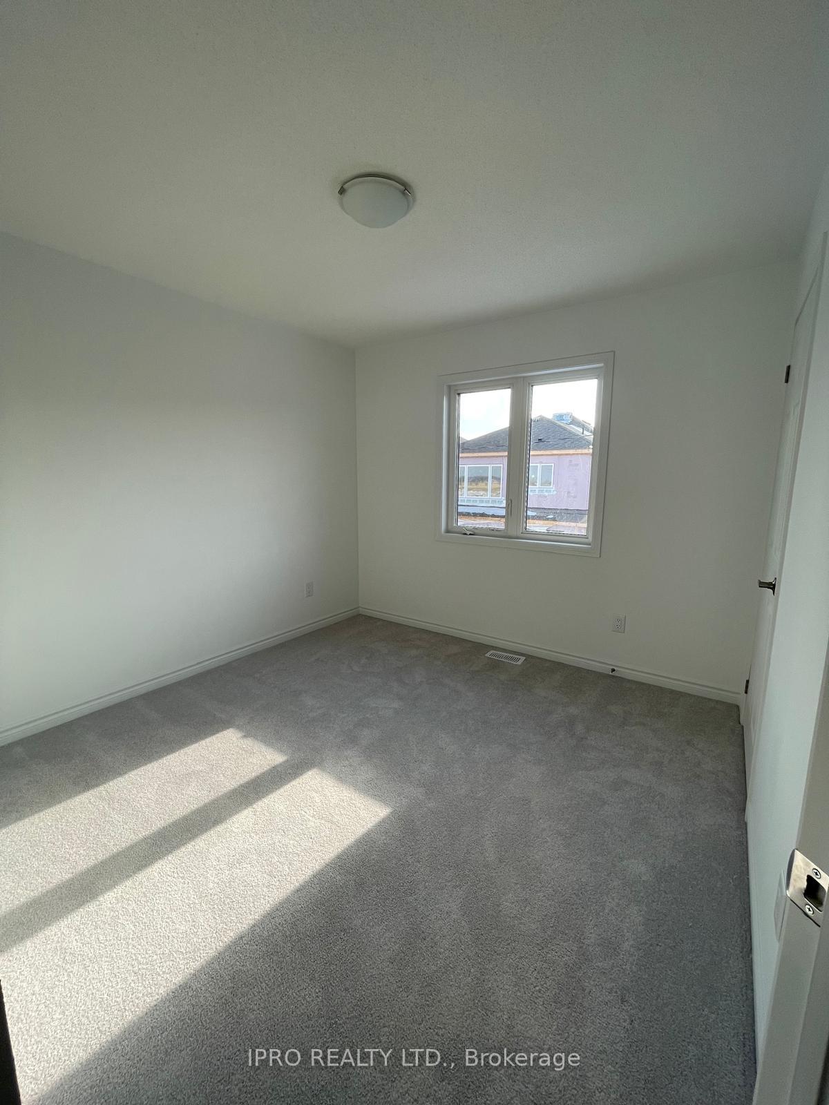 Photo 26 of 1774 Thames Circle, Milton, Bowes — HOMEH