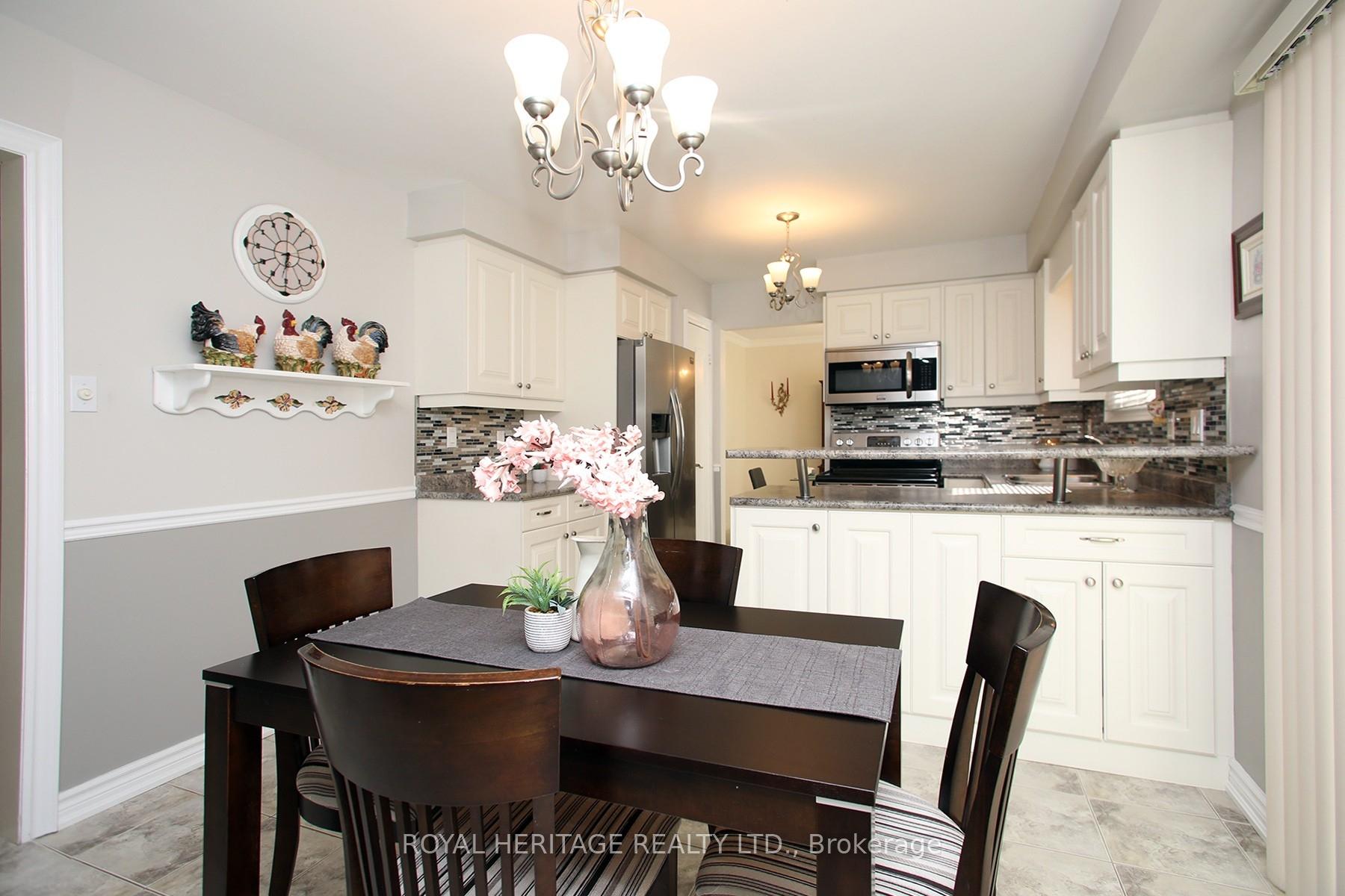 Photo 19 of 566 Creekview Circle, Pickering, West Shore — HOMEH