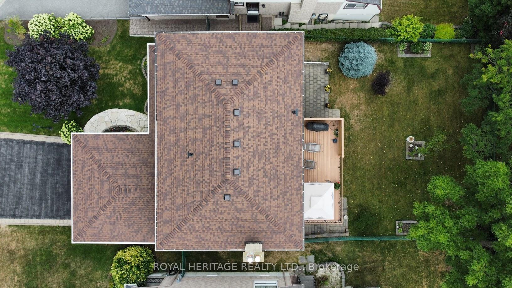 Photo 40 of 566 Creekview Circle, Pickering, West Shore — HOMEH