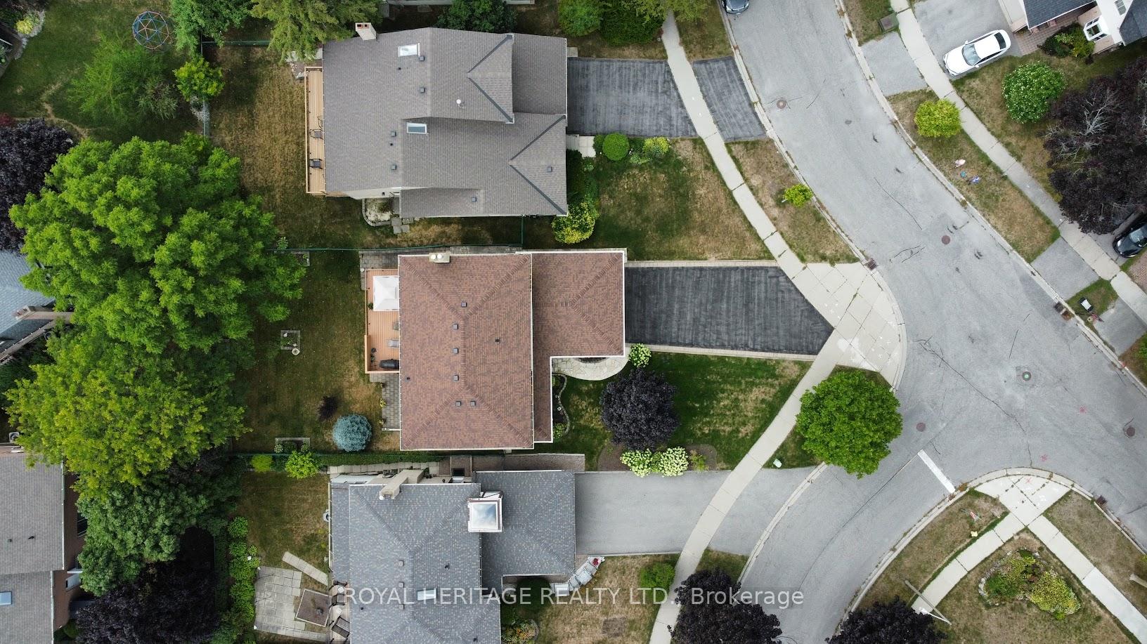 Photo 41 of 566 Creekview Circle, Pickering, West Shore — HOMEH
