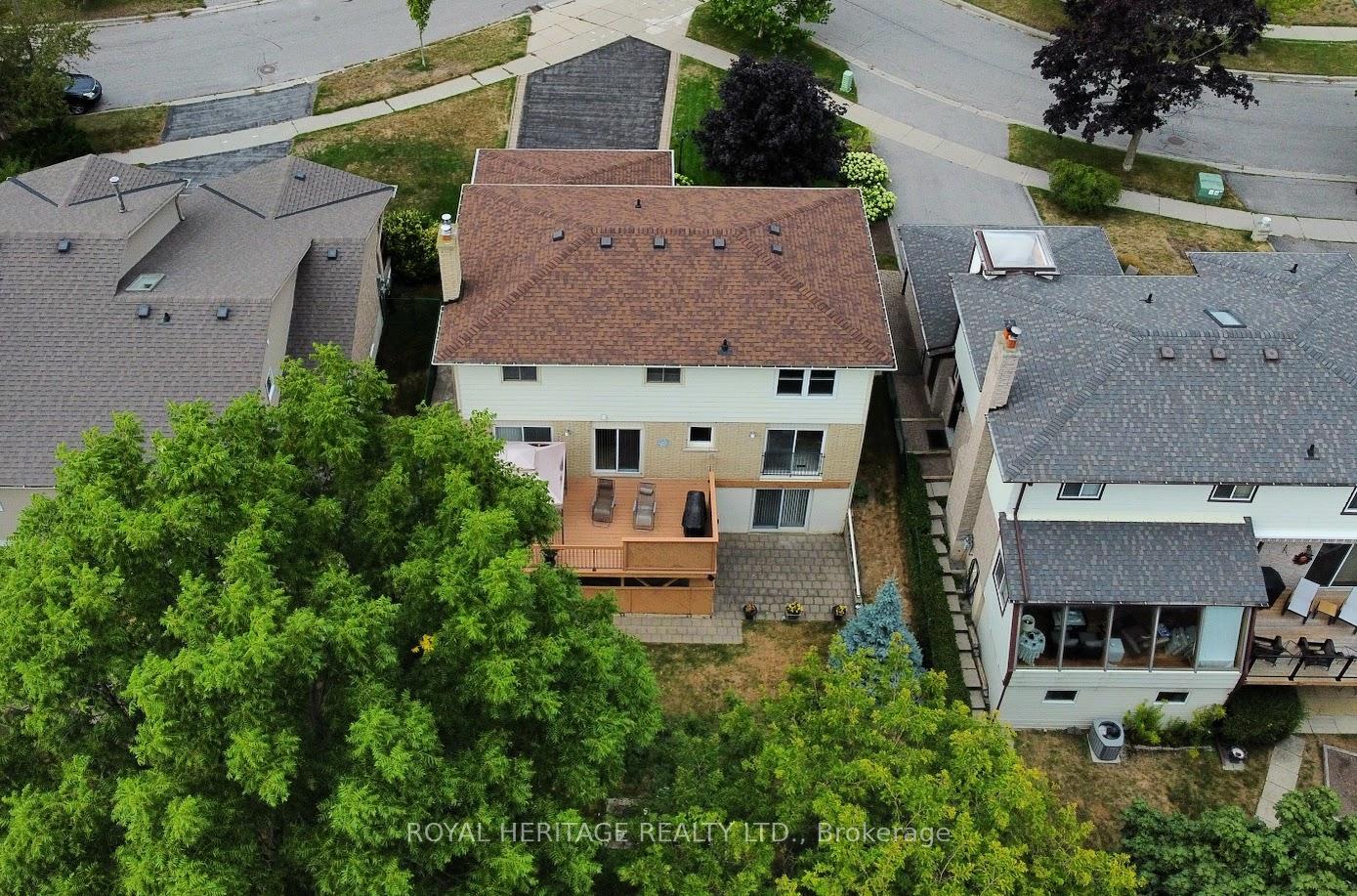 Photo 42 of 566 Creekview Circle, Pickering, West Shore — HOMEH