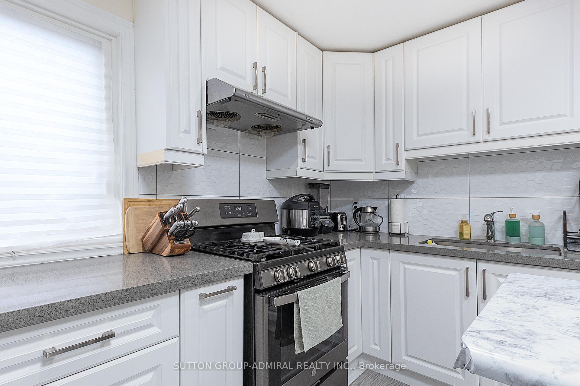 Photo 6 of 839 Modlin Road, Pickering, Bay Ridges — HOMEH
