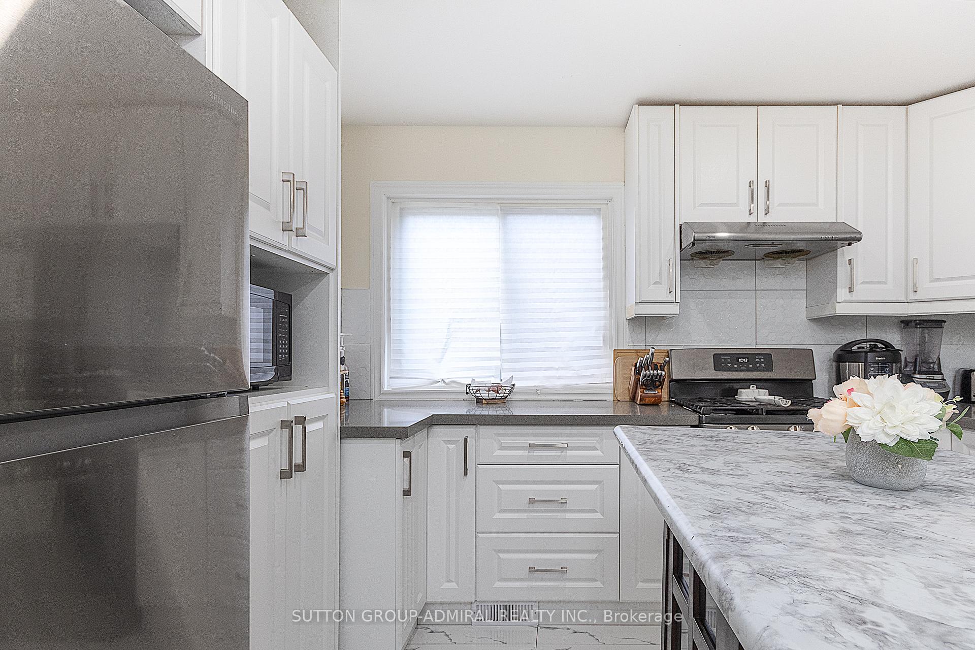 Photo 7 of 839 Modlin Road, Pickering, Bay Ridges — HOMEH