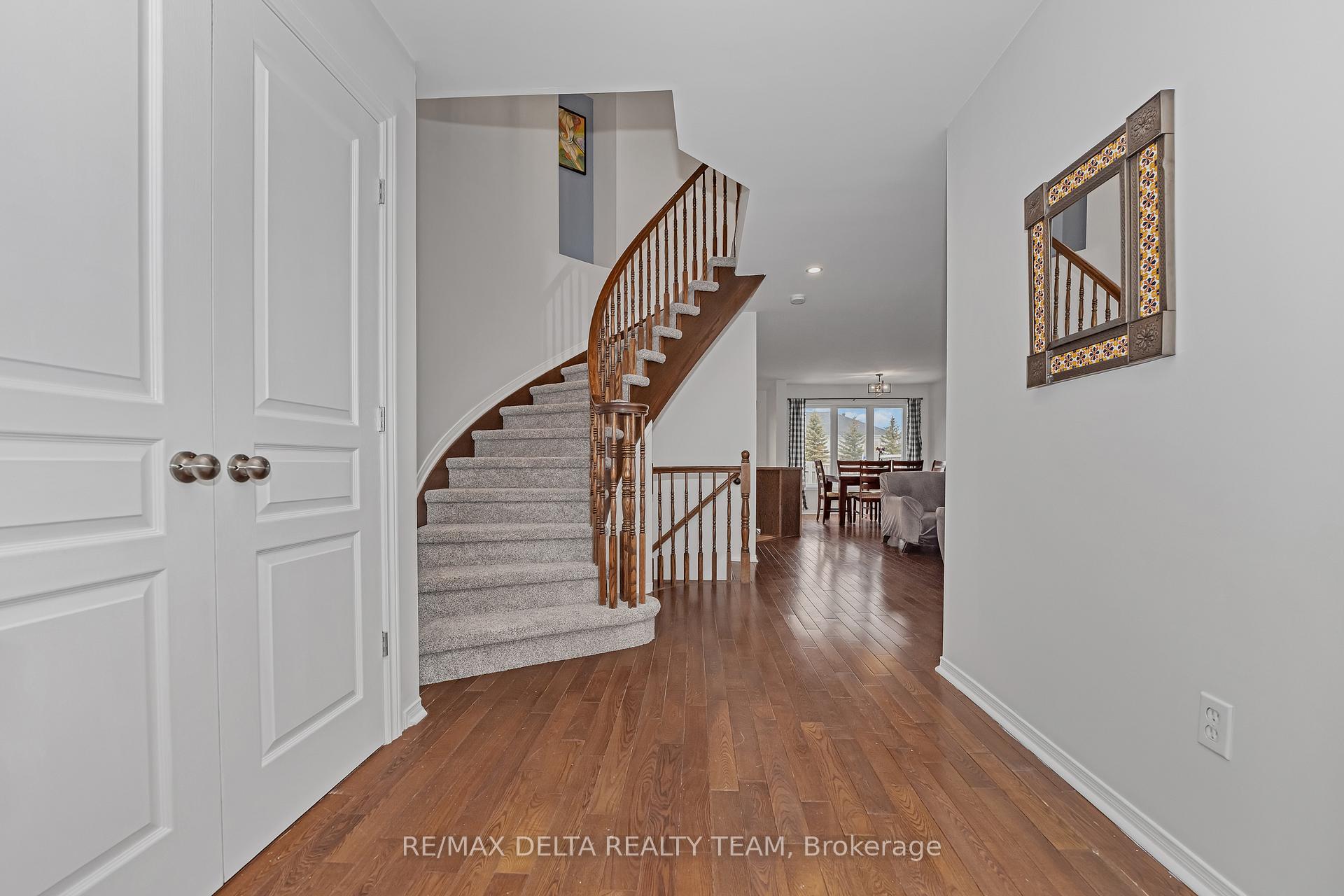 Photo 3 of 2358 Bois Vert Place, Ottawa, Avalon East — HOMEH