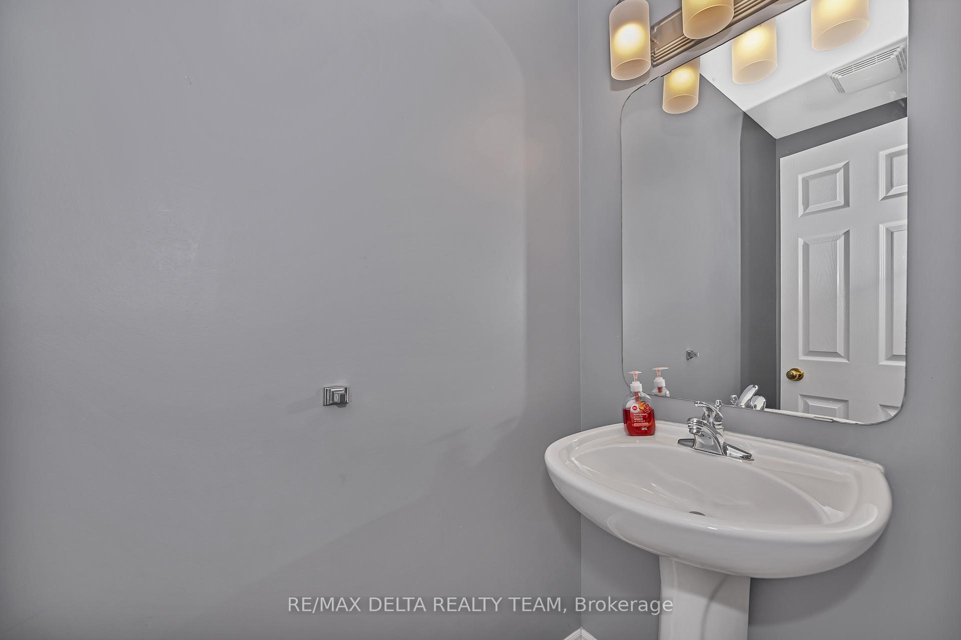 Photo 8 of 2358 Bois Vert Place, Ottawa, Avalon East — HOMEH