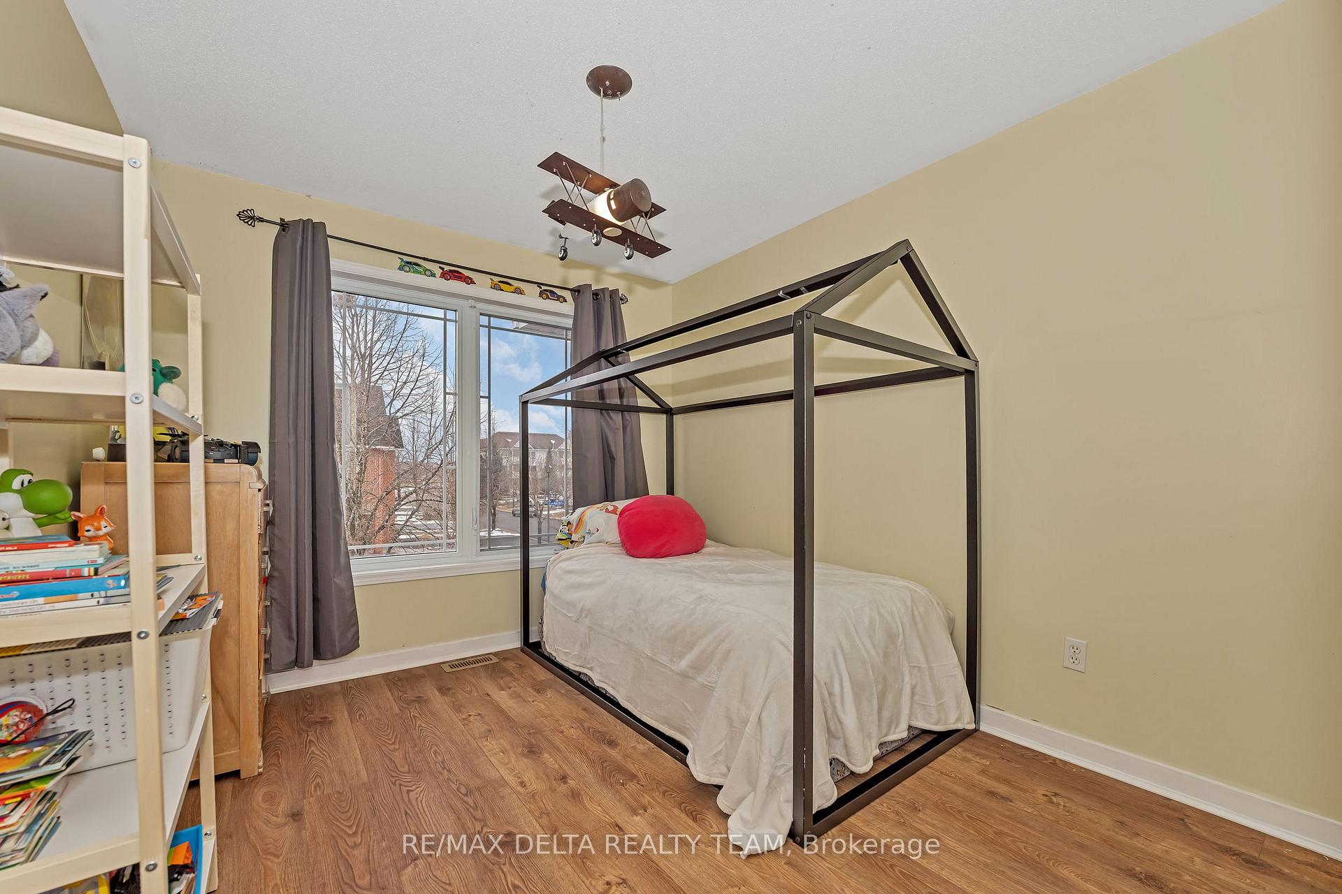 Photo 14 of 2358 Bois Vert Place, Ottawa, Avalon East — HOMEH