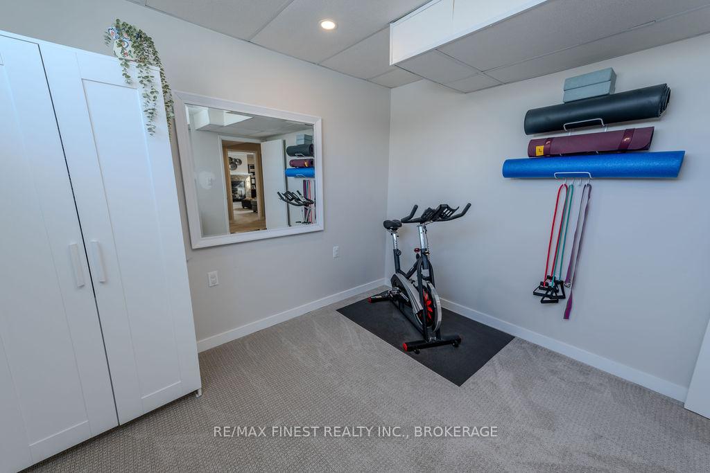 Photo 31 of 576 Chesham Place, Kingston, South of Taylor-Kidd Blvd — HOMEH