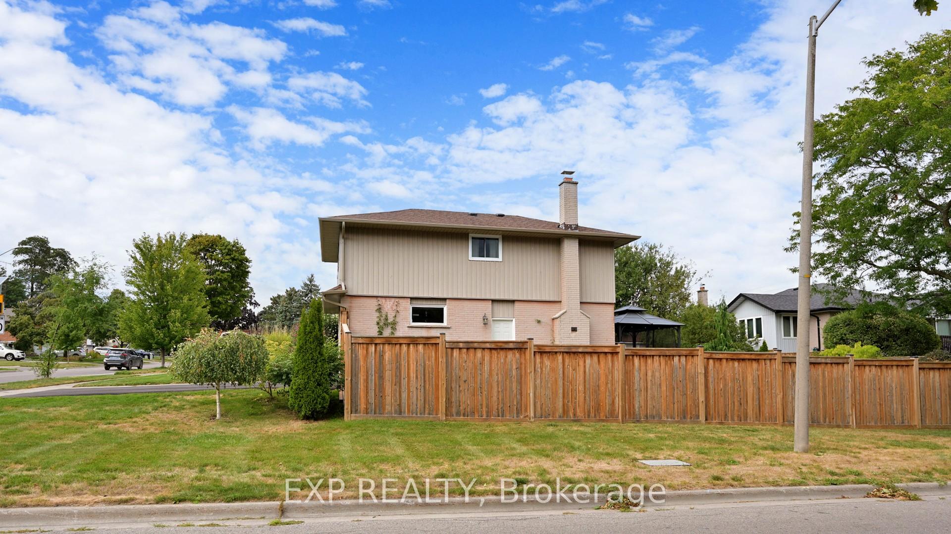 Photo 46 of 933 Central Park Boulevard N, Oshawa, Centennial — HOMEH
