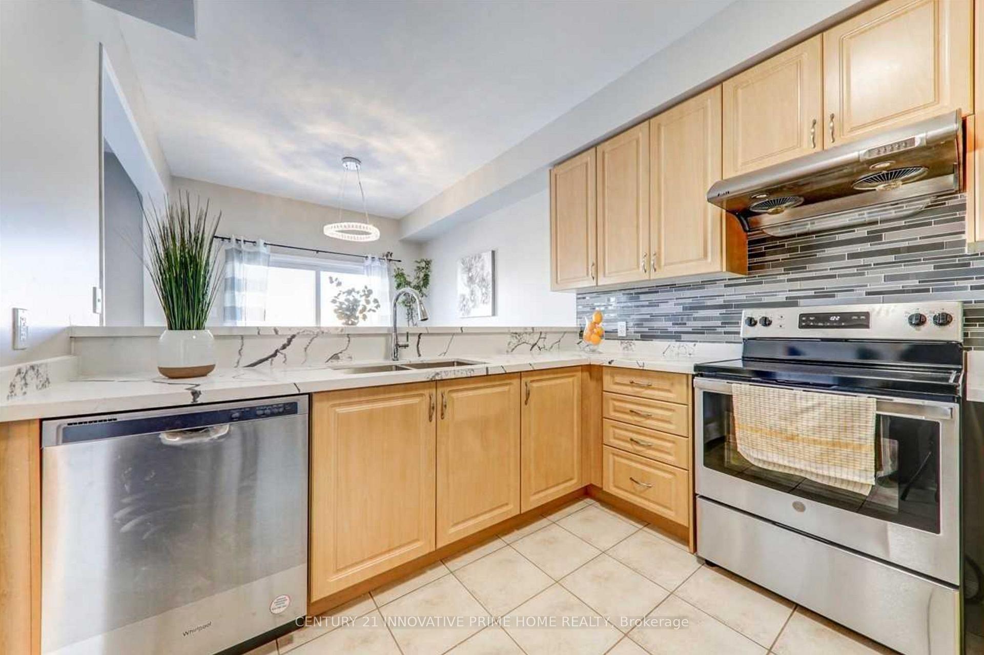 Photo 11 of 305 Hobbs Crescent, Milton, Clarke — HOMEH