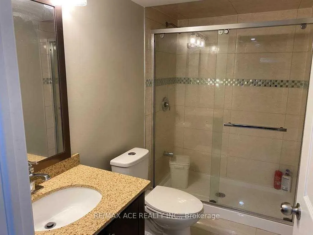 Photo 8 of 1521 Dusty Drive, Pickering, Duffin Heights — HOMEH