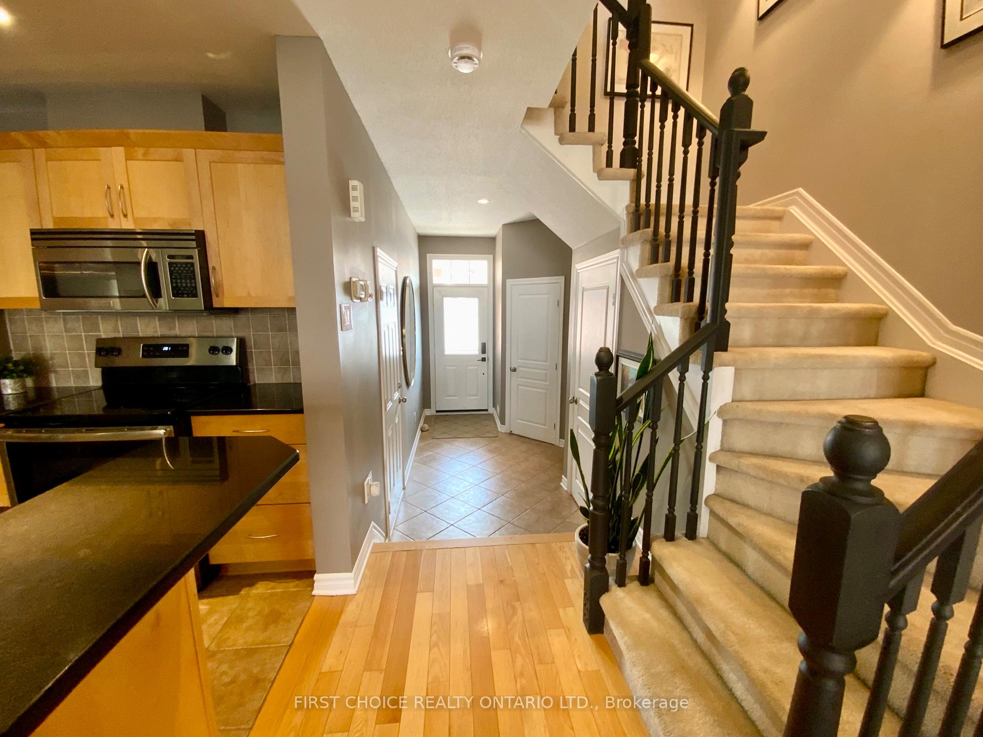 Photo 6 of 543 Salzburg Drive, Ottawa, Notting Hill/Summerside — HOMEH