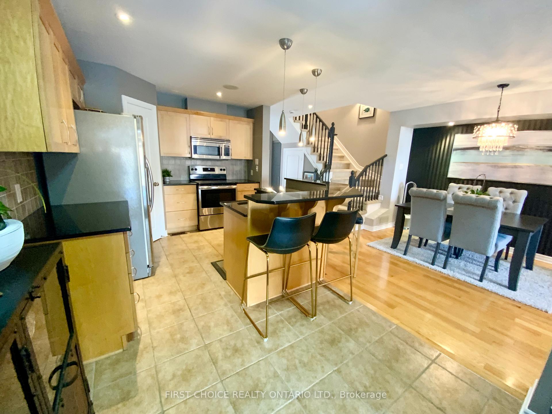 Photo 10 of 543 Salzburg Drive, Ottawa, Notting Hill/Summerside — HOMEH