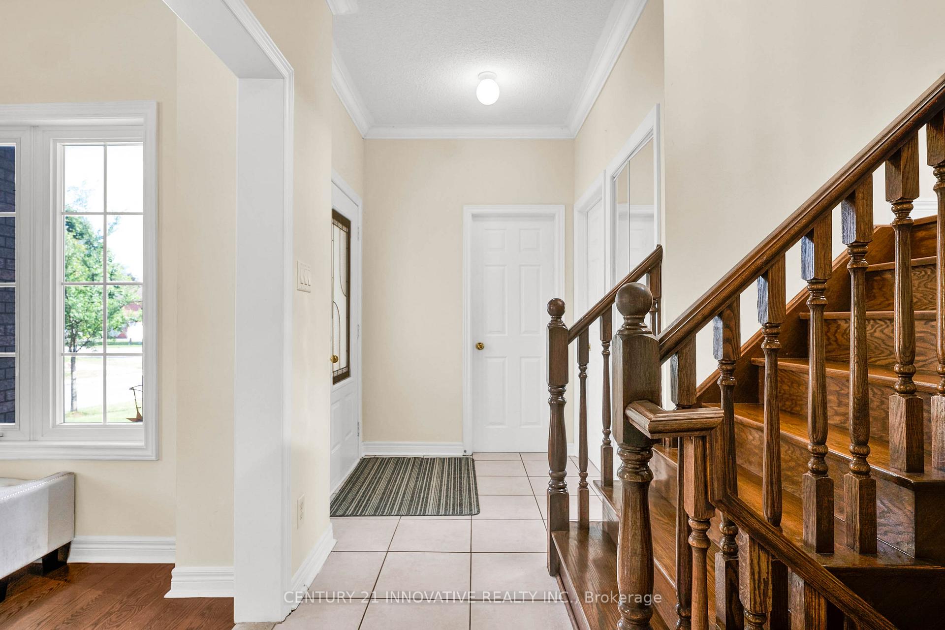 Photo 5 of 2476 Linwood Street, Pickering, Liverpool — HOMEH