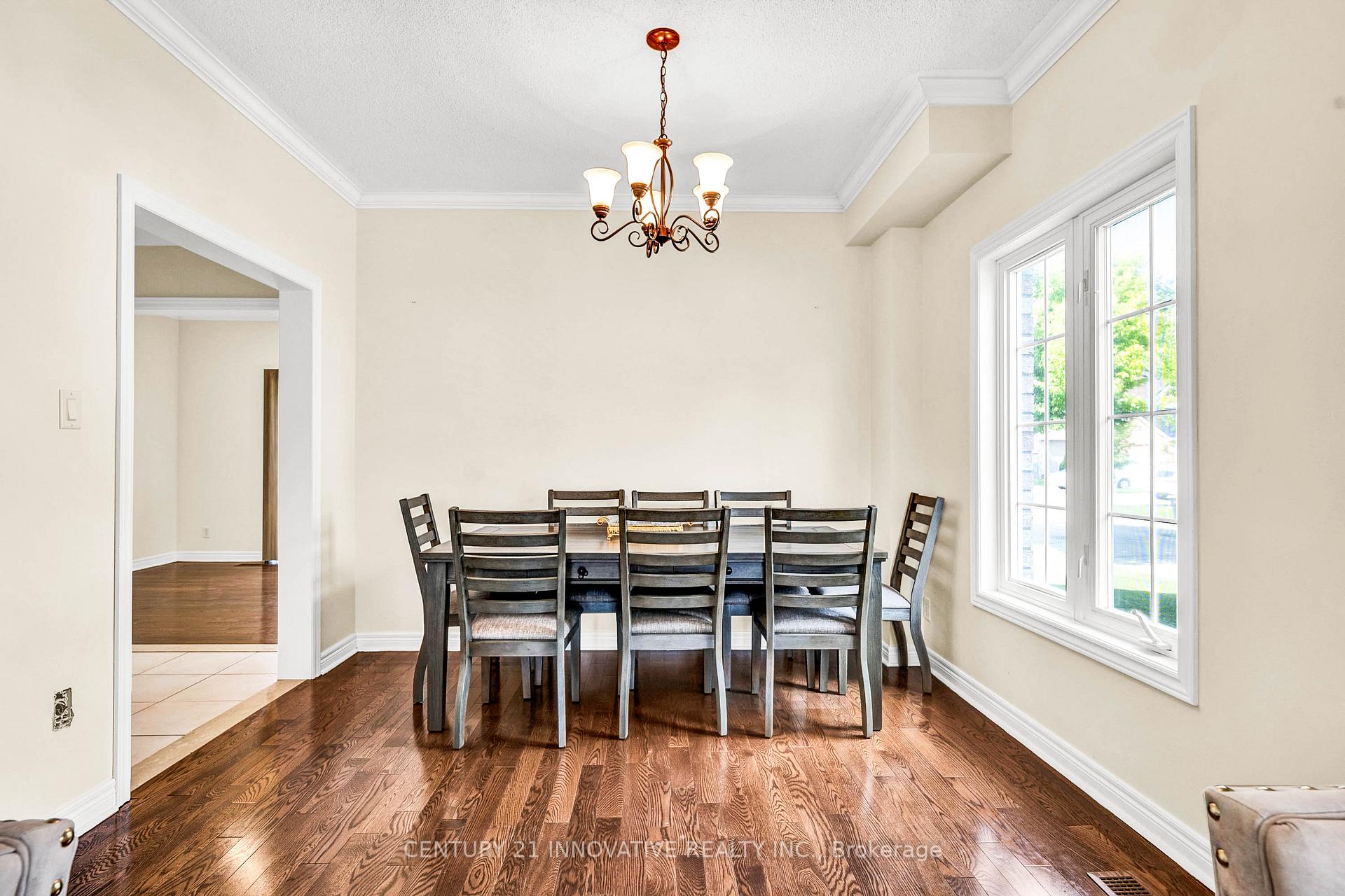Photo 8 of 2476 Linwood Street, Pickering, Liverpool — HOMEH