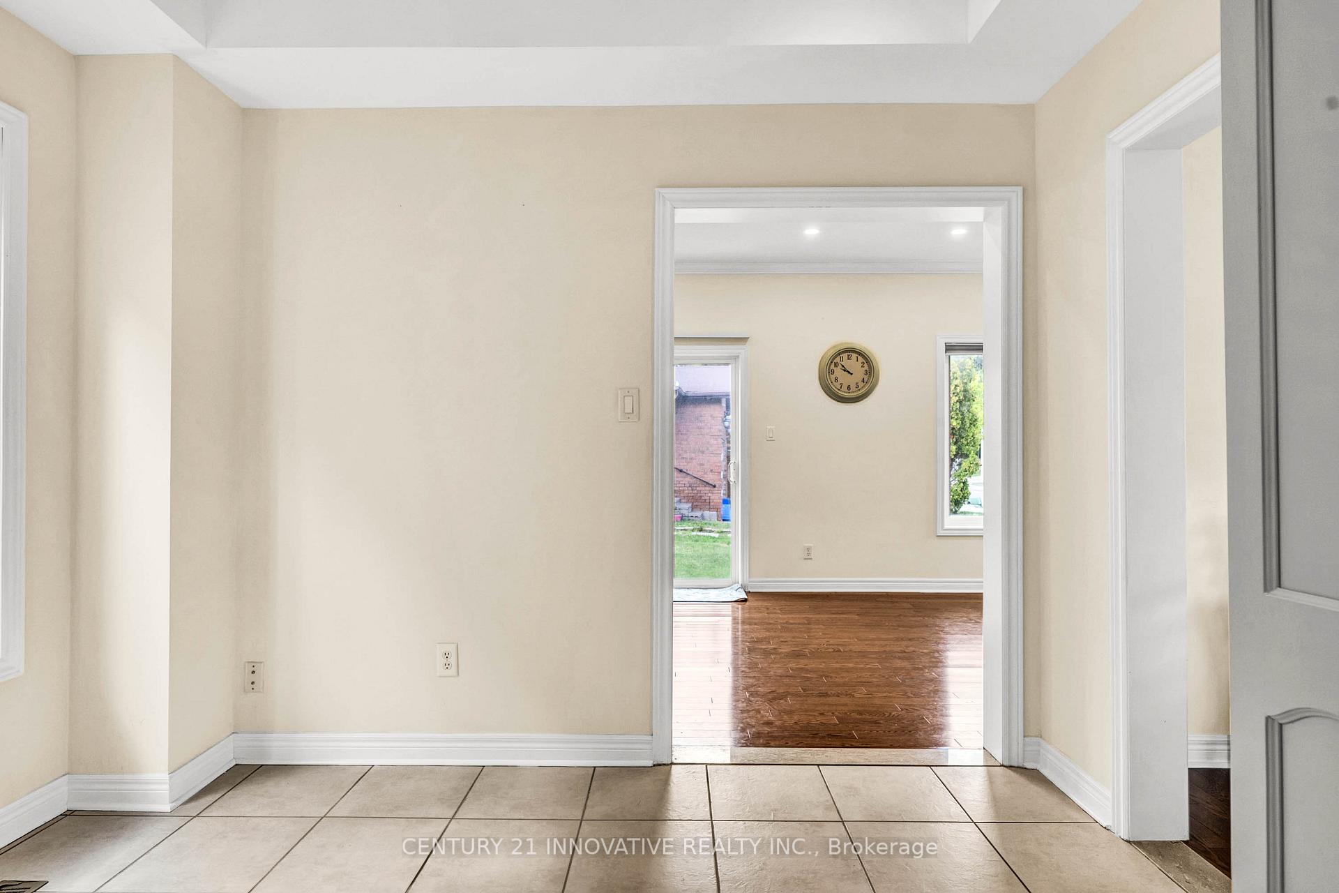 Photo 16 of 2476 Linwood Street, Pickering, Liverpool — HOMEH