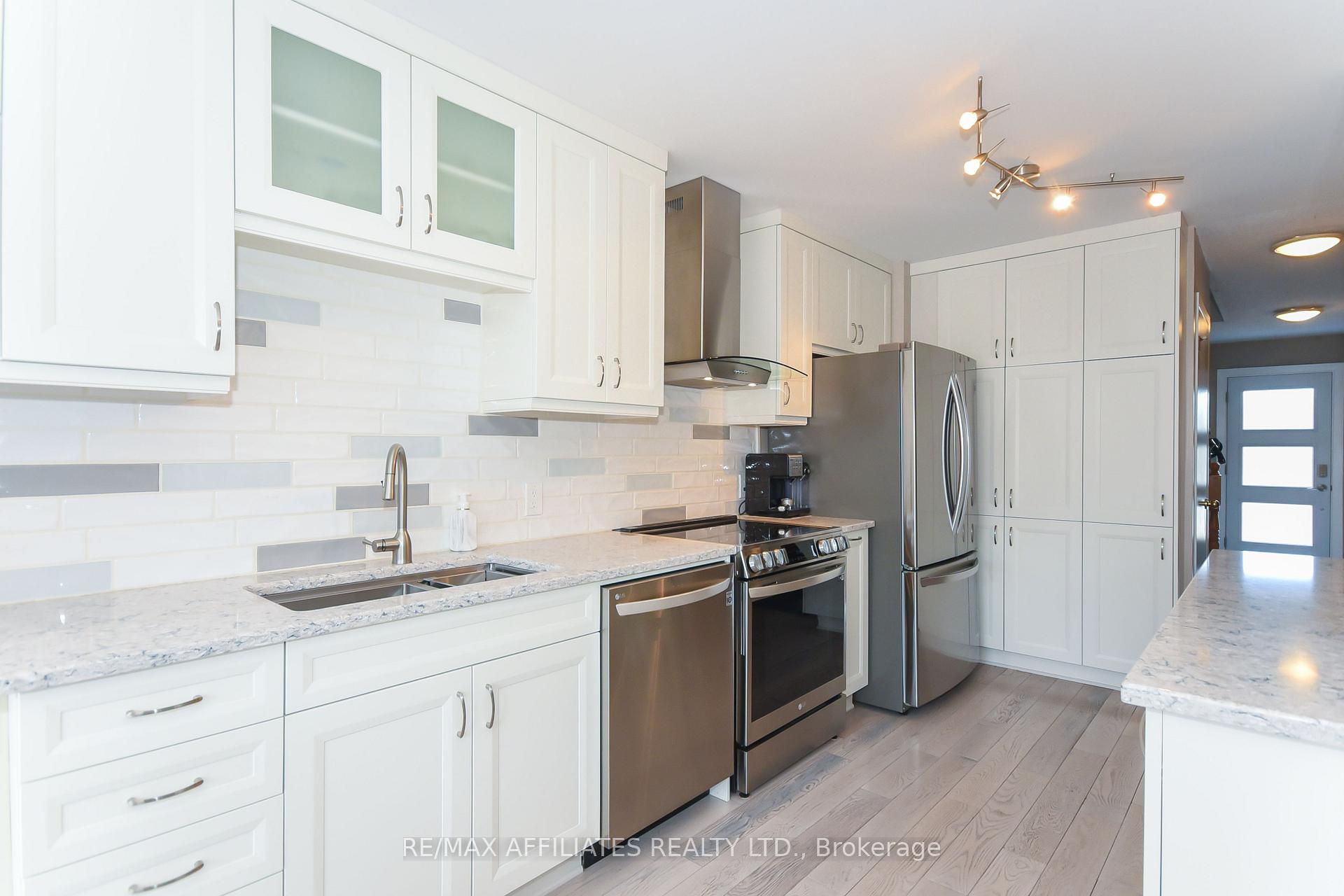 Photo 15 of 1618 Tache Way W, Ottawa, Fallingbrook/Pineridge — HOMEH