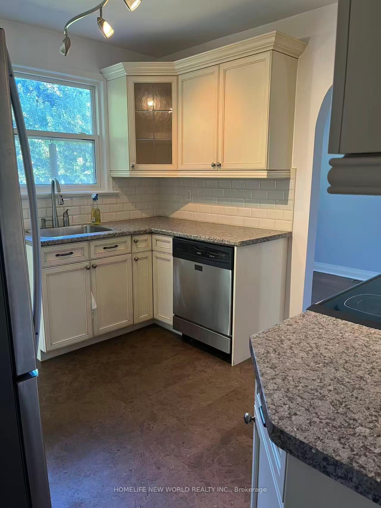 Photo 10 of 1904 Glengrove Road, Pickering, Liverpool — HOMEH