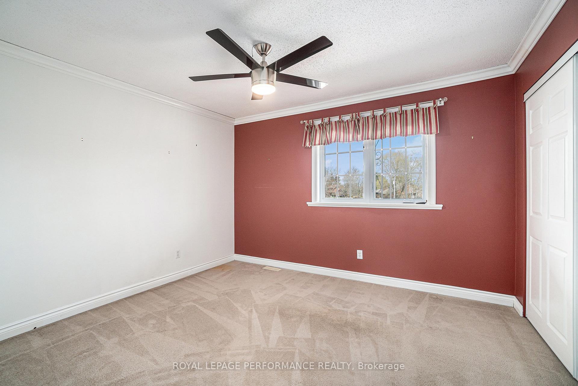 Photo 20 of 1500 Kinsella Drive, Ottawa, Cumberland Estates — HOMEH
