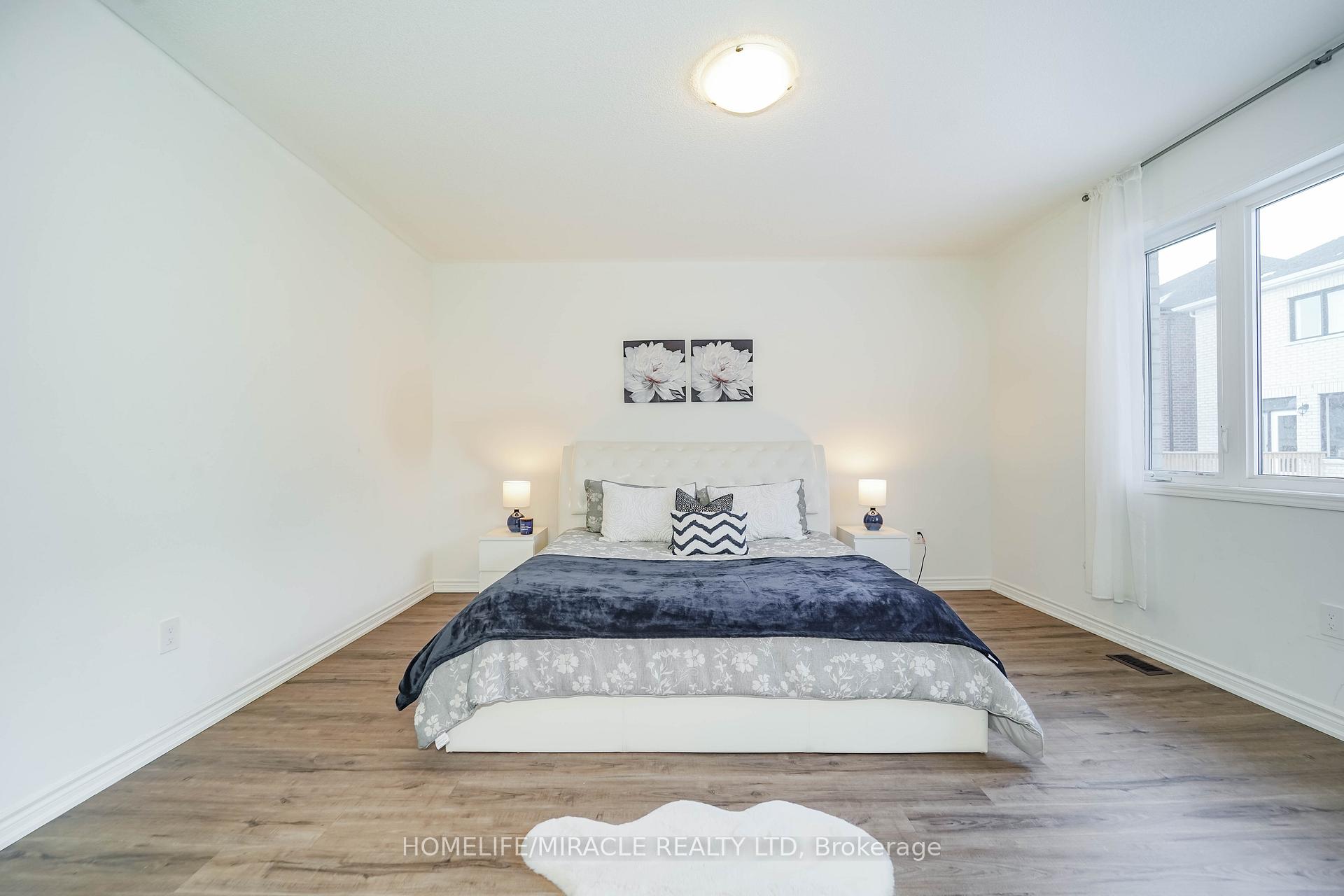 Photo 27 of 2823 Foxden Square, Pickering, Rural Pickering — HOMEH
