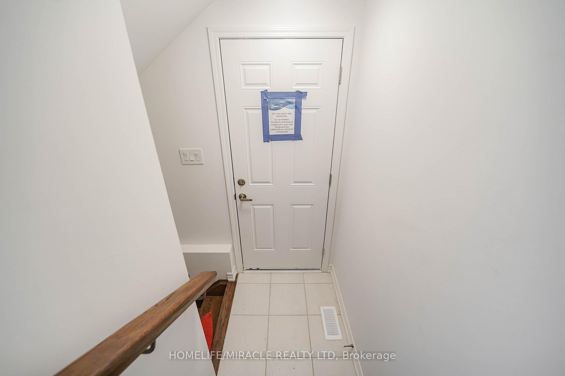 Photo 35 of 2823 Foxden Square, Pickering, Rural Pickering — HOMEH