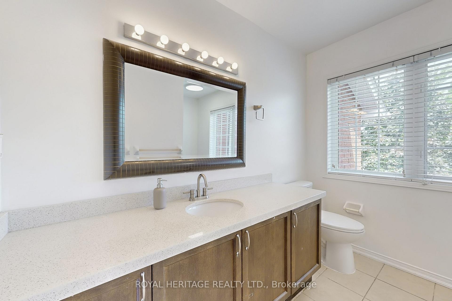 Photo 35 of 1684 Ballantrae Upper Drive, Oshawa, Taunton — HOMEH
