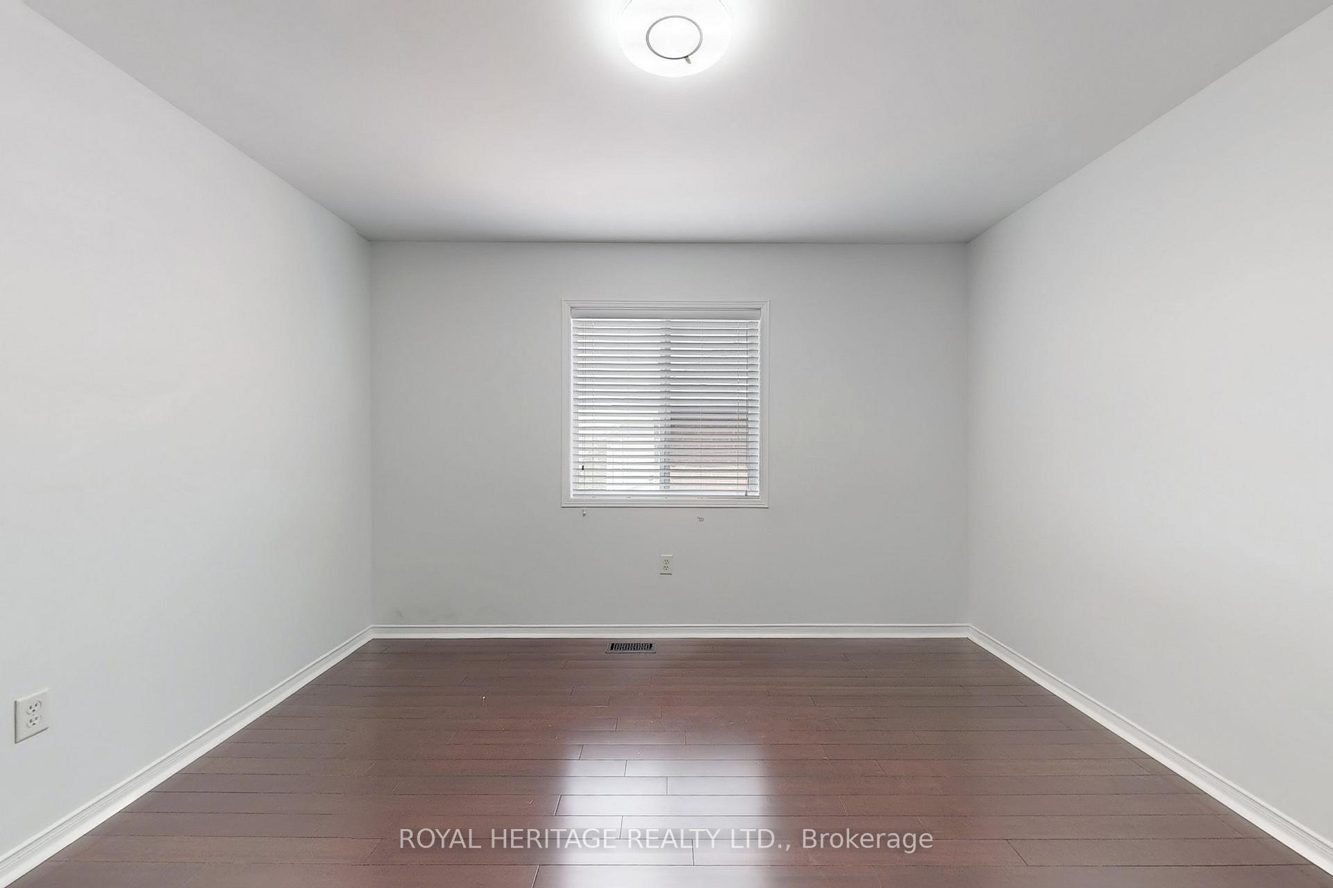 Photo 37 of 1684 Ballantrae Upper Drive, Oshawa, Taunton — HOMEH