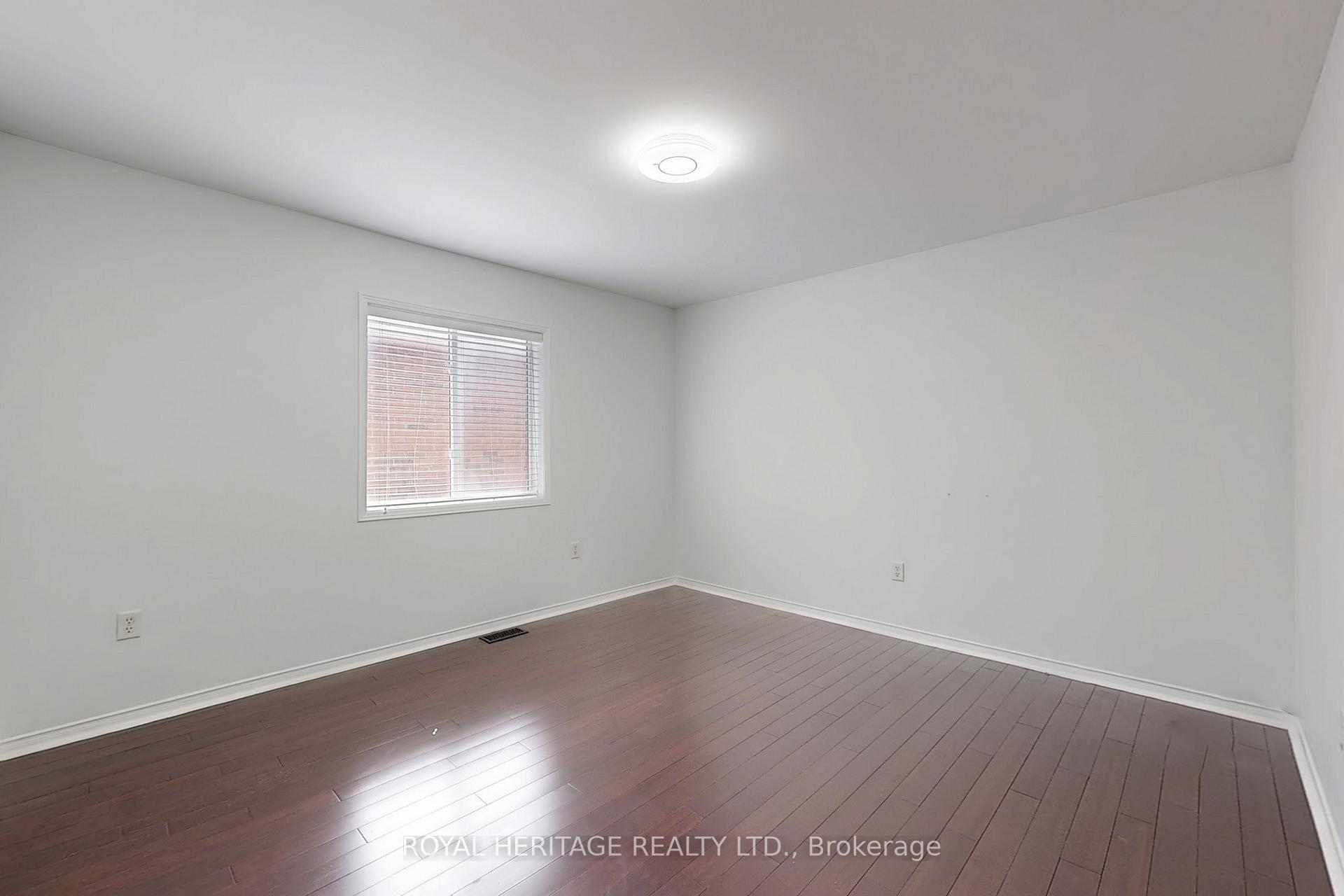 Photo 40 of 1684 Ballantrae Upper Drive, Oshawa, Taunton — HOMEH