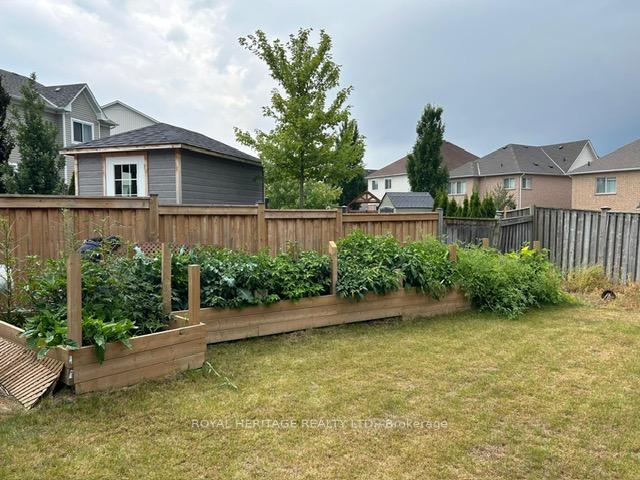 Photo 48 of 1684 Ballantrae Upper Drive, Oshawa, Taunton — HOMEH