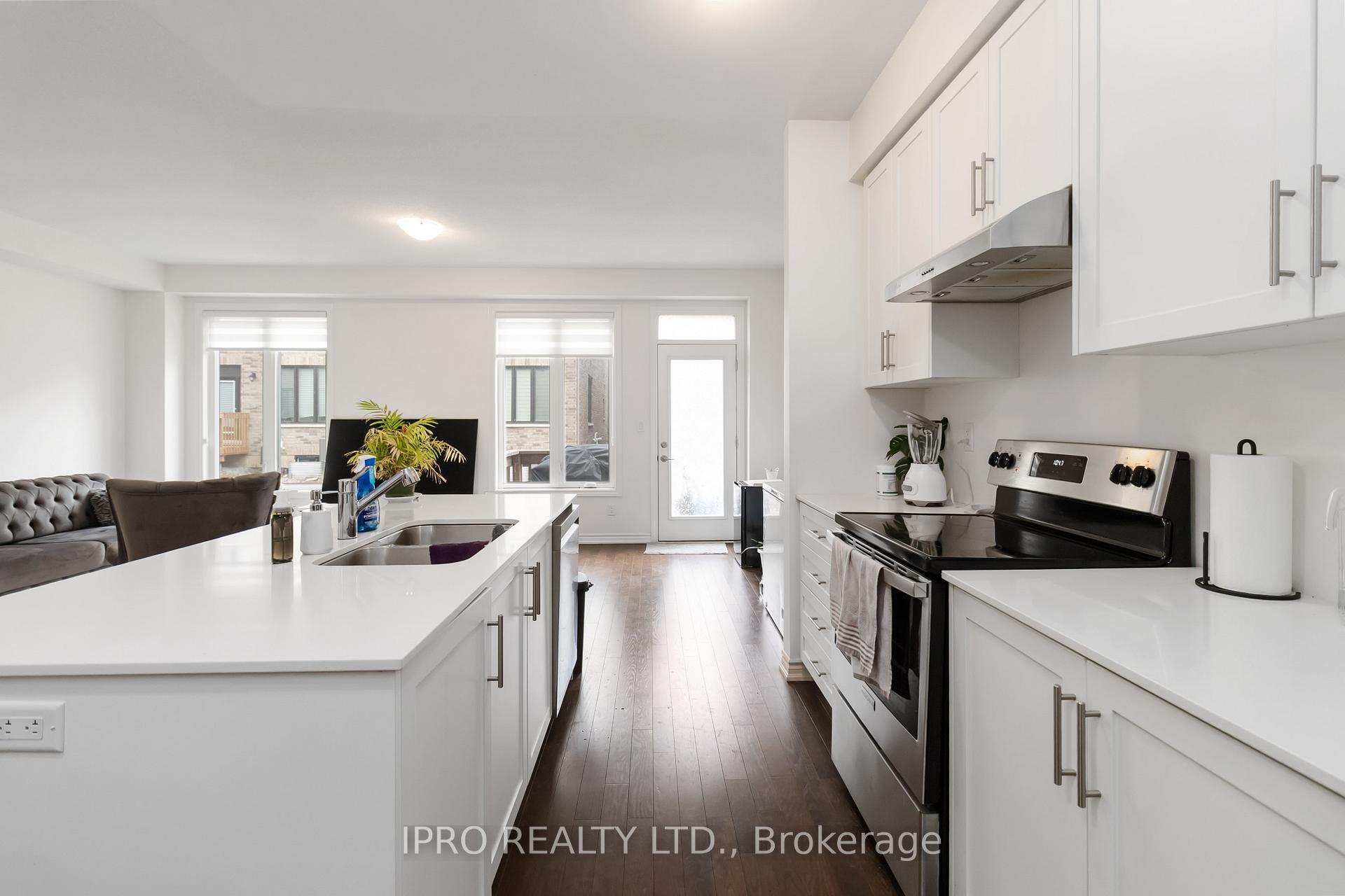 Photo 12 of 486 Bergamot Avenue, Milton, Walker — HOMEH