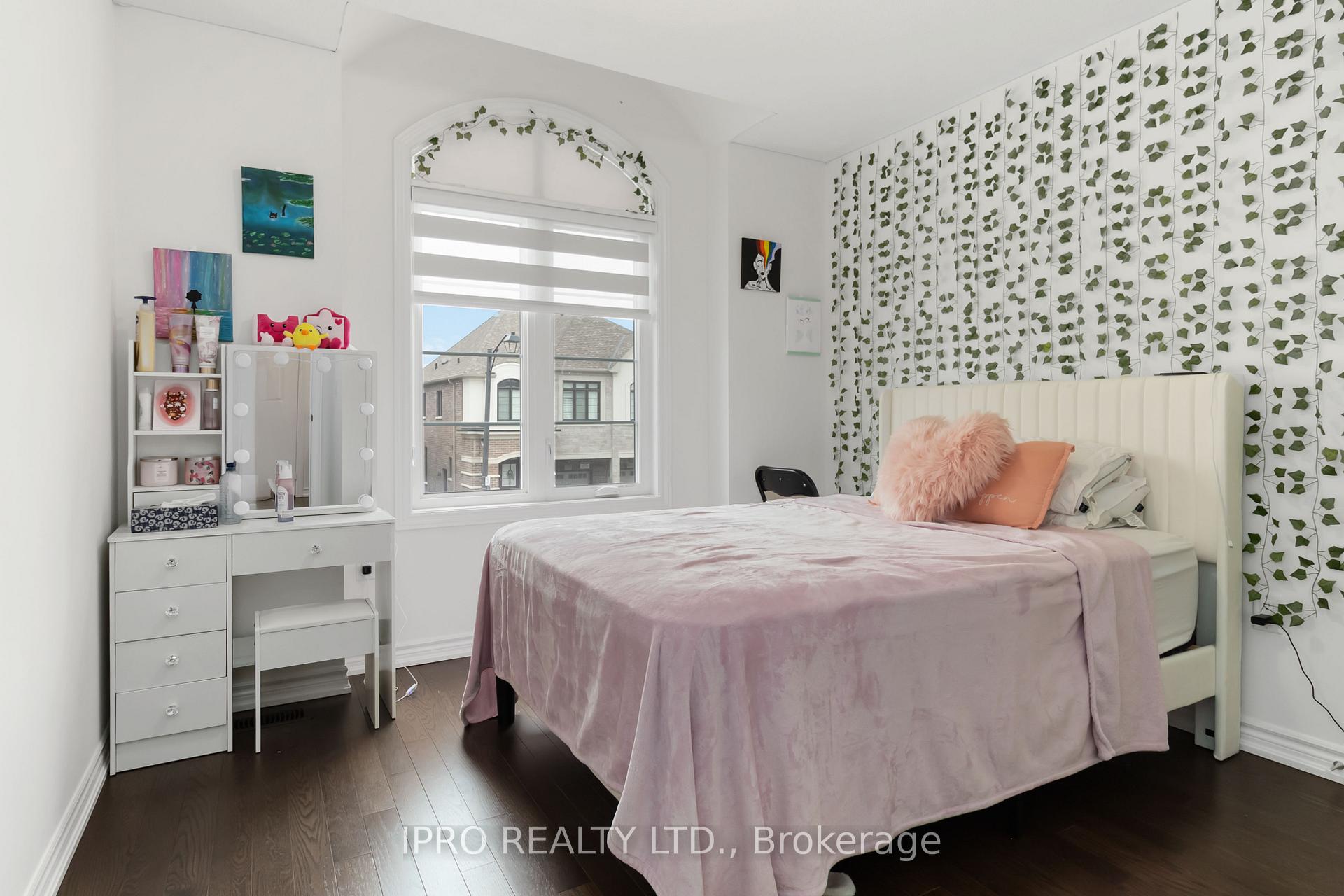 Photo 16 of 486 Bergamot Avenue, Milton, Walker — HOMEH
