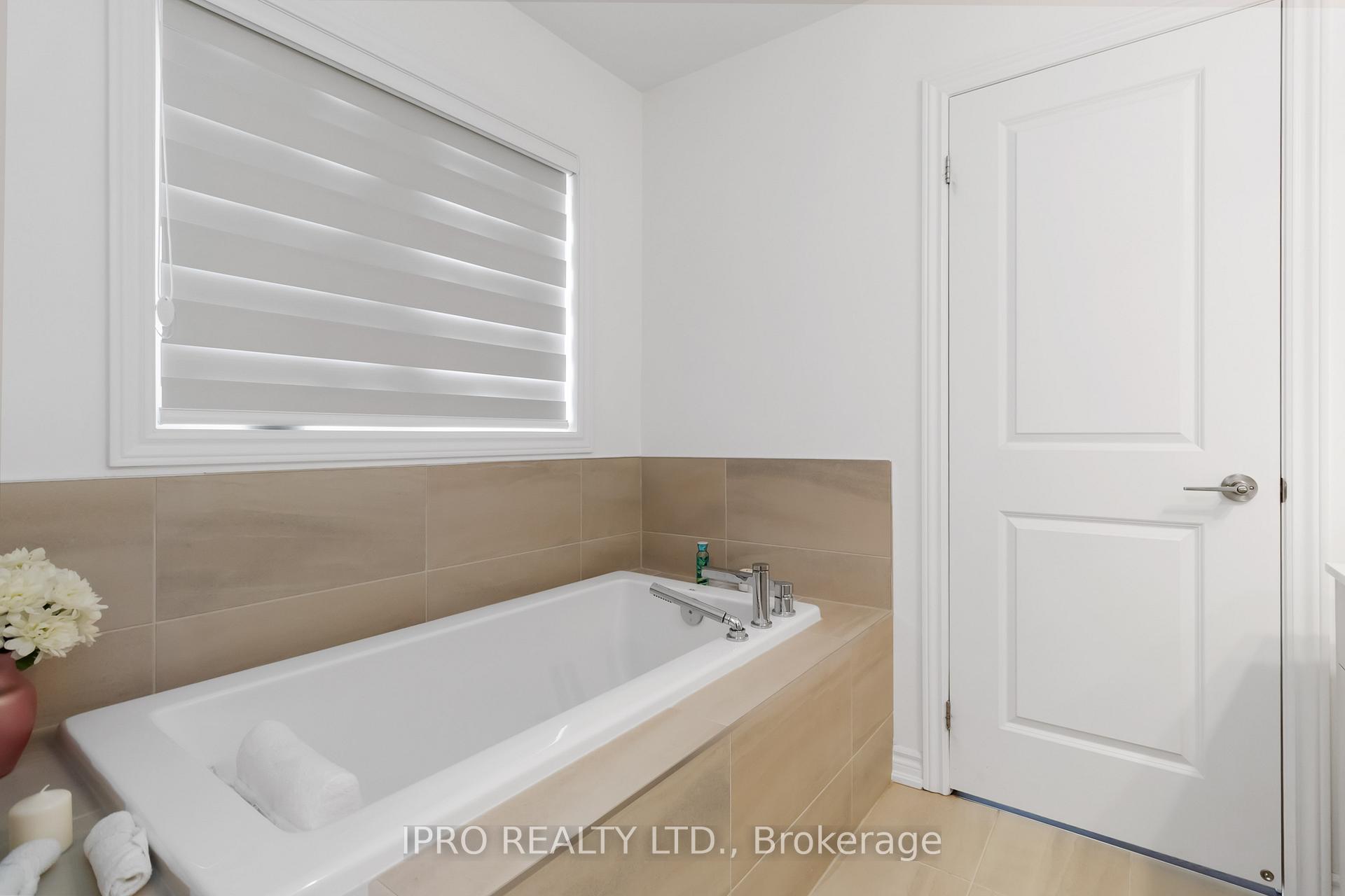Photo 29 of 486 Bergamot Avenue, Milton, Walker — HOMEH