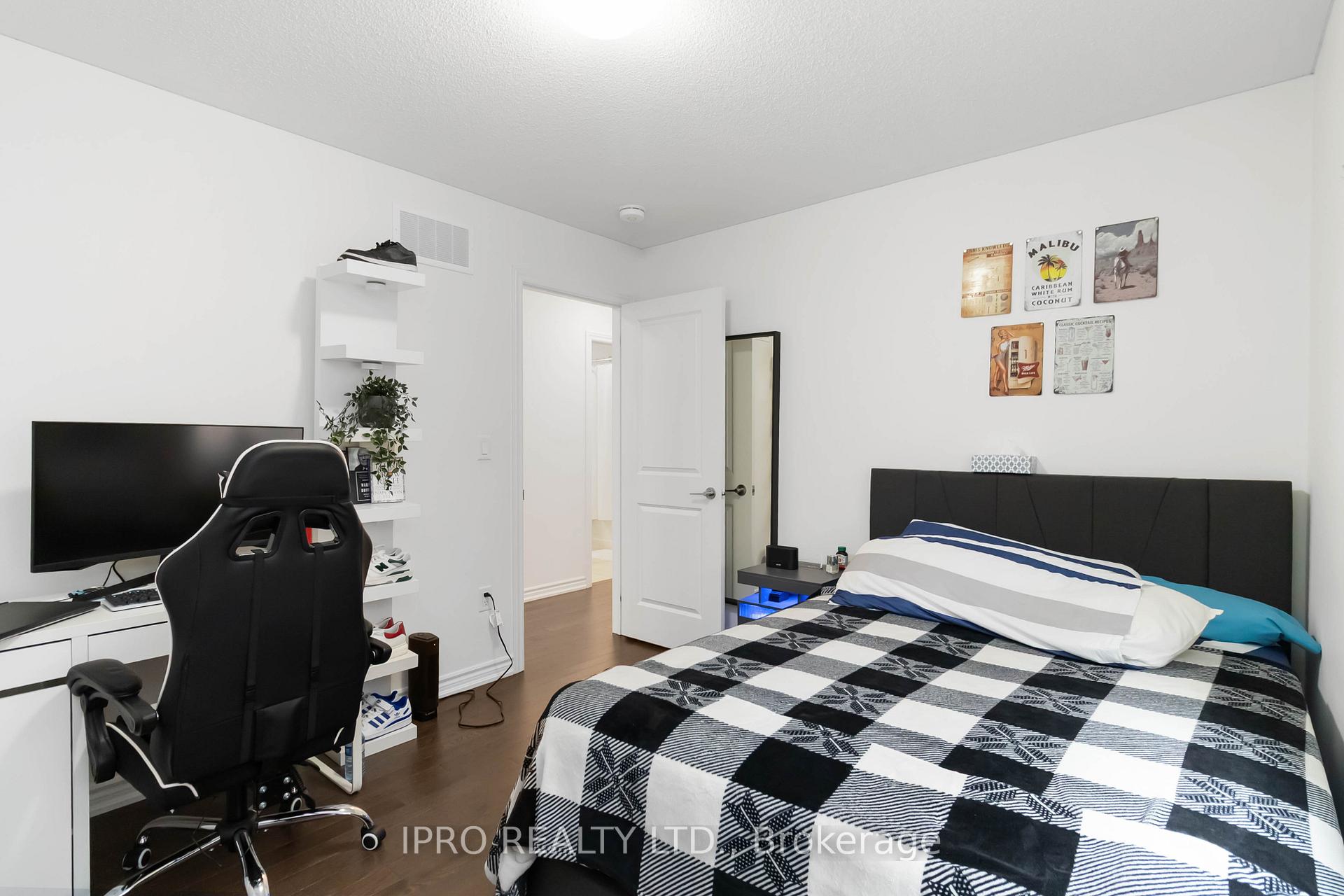 Photo 32 of 486 Bergamot Avenue, Milton, Walker — HOMEH