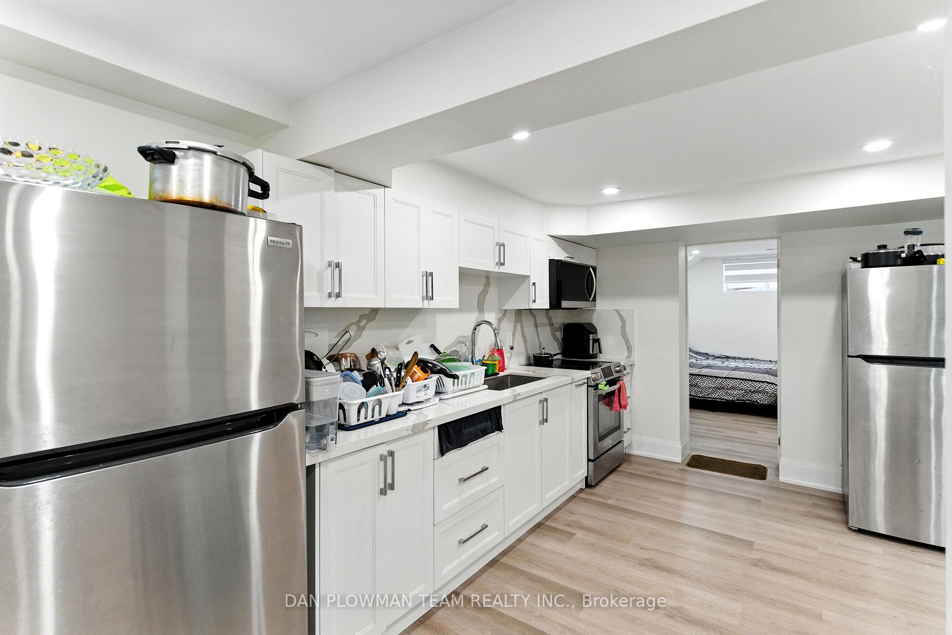 Photo 23 of 1748 Fairport Road, Pickering, Dunbarton — HOMEH