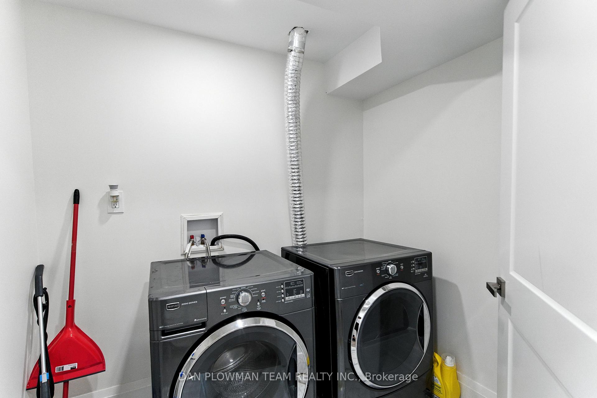 Photo 36 of 1748 Fairport Road, Pickering, Dunbarton — HOMEH