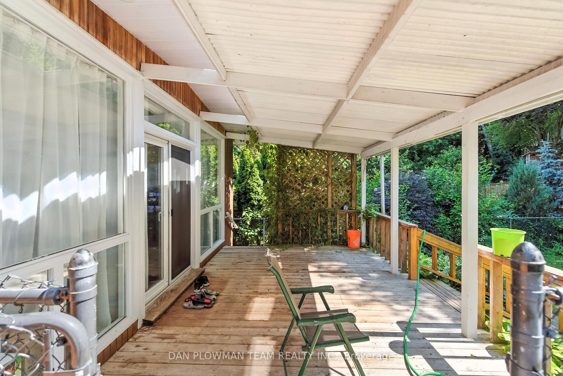 Photo 40 of 1748 Fairport Road, Pickering, Dunbarton — HOMEH