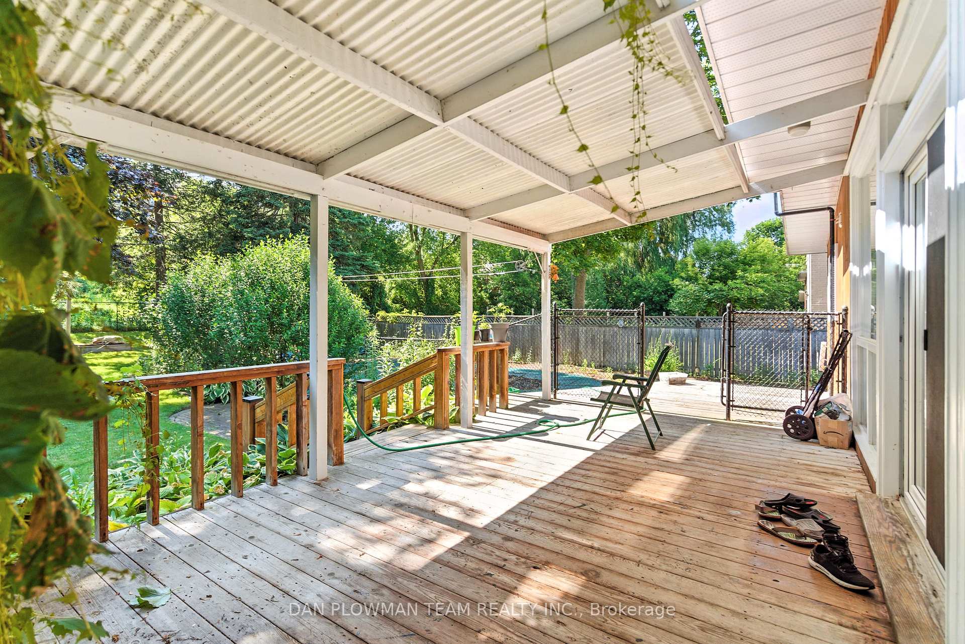 Photo 41 of 1748 Fairport Road, Pickering, Dunbarton — HOMEH