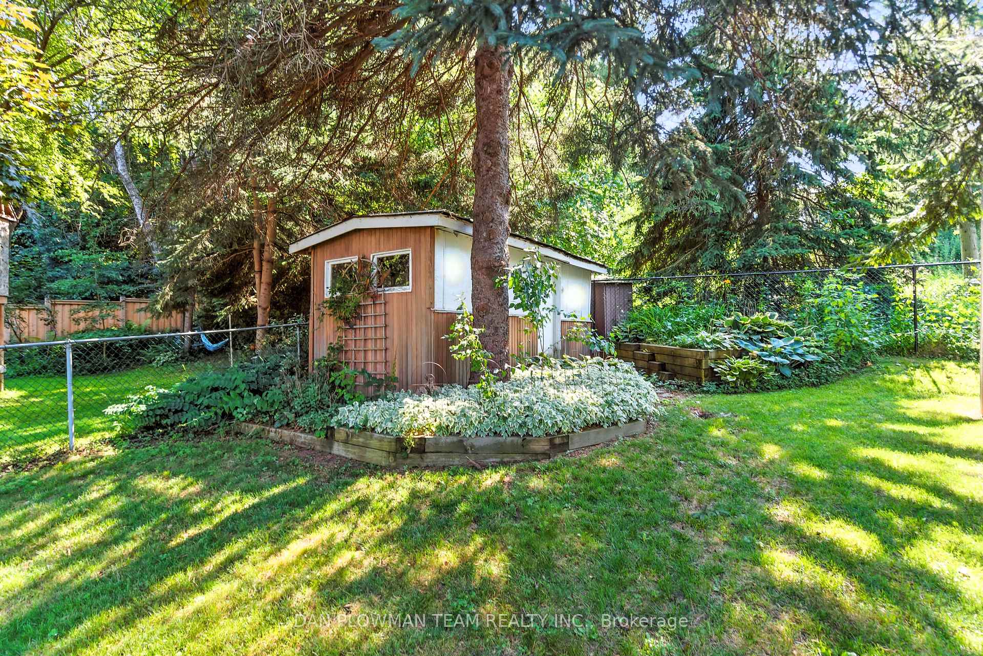 Photo 48 of 1748 Fairport Road, Pickering, Dunbarton — HOMEH