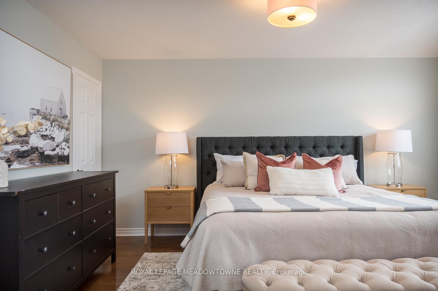 Photo 7 of 217 Fitzgerald Crescent, Milton, Dempsey — HOMEH