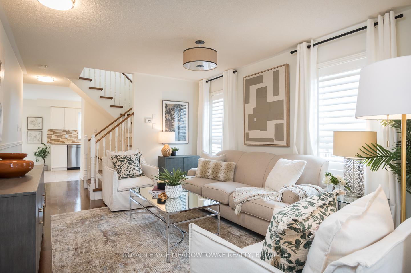 Photo 14 of 217 Fitzgerald Crescent, Milton, Dempsey — HOMEH