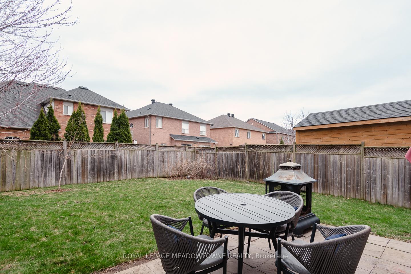 Photo 36 of 217 Fitzgerald Crescent, Milton, Dempsey — HOMEH