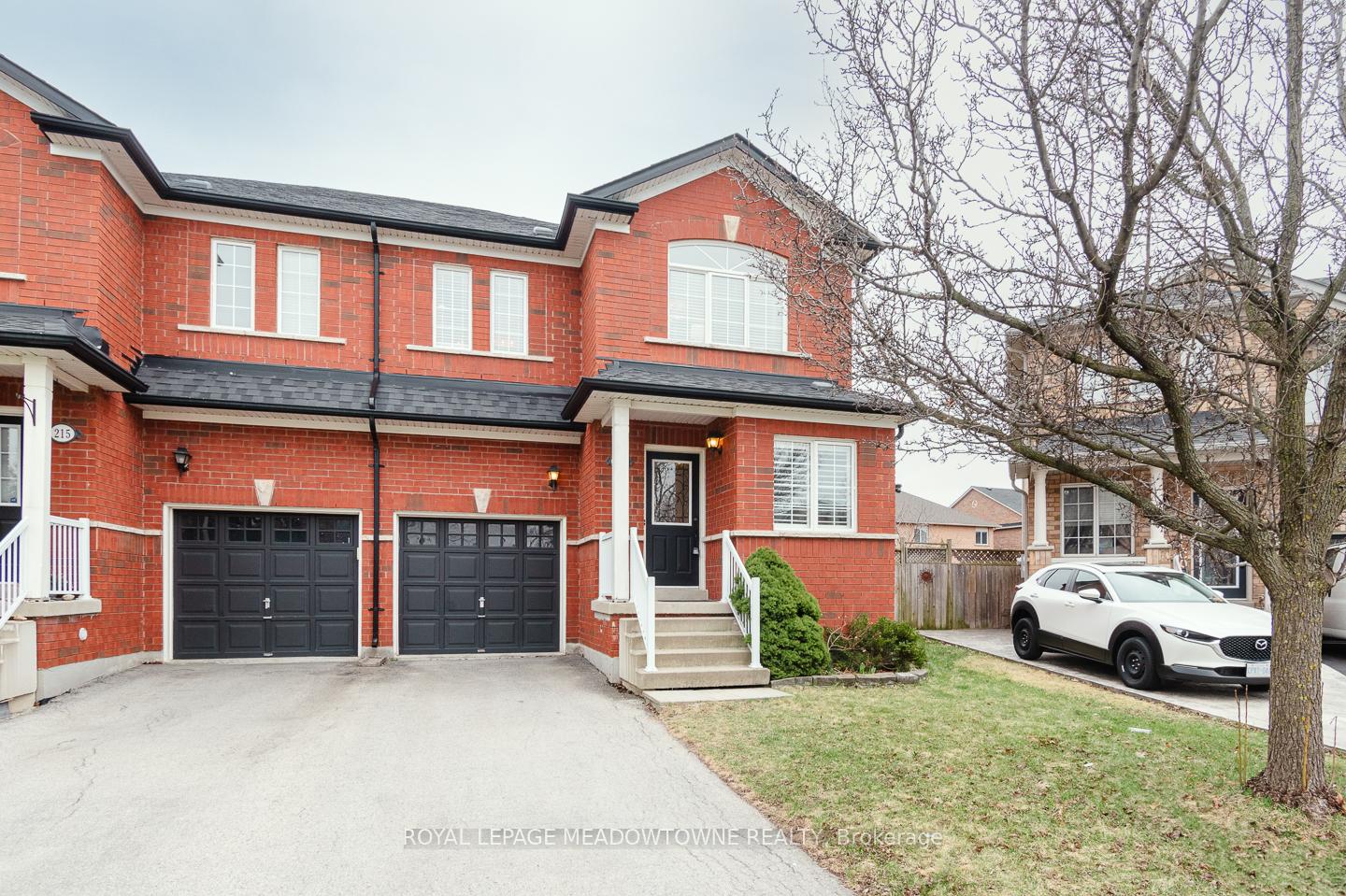 Photo 38 of 217 Fitzgerald Crescent, Milton, Dempsey — HOMEH