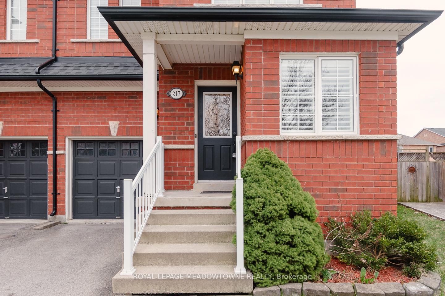 Photo 40 of 217 Fitzgerald Crescent, Milton, Dempsey — HOMEH